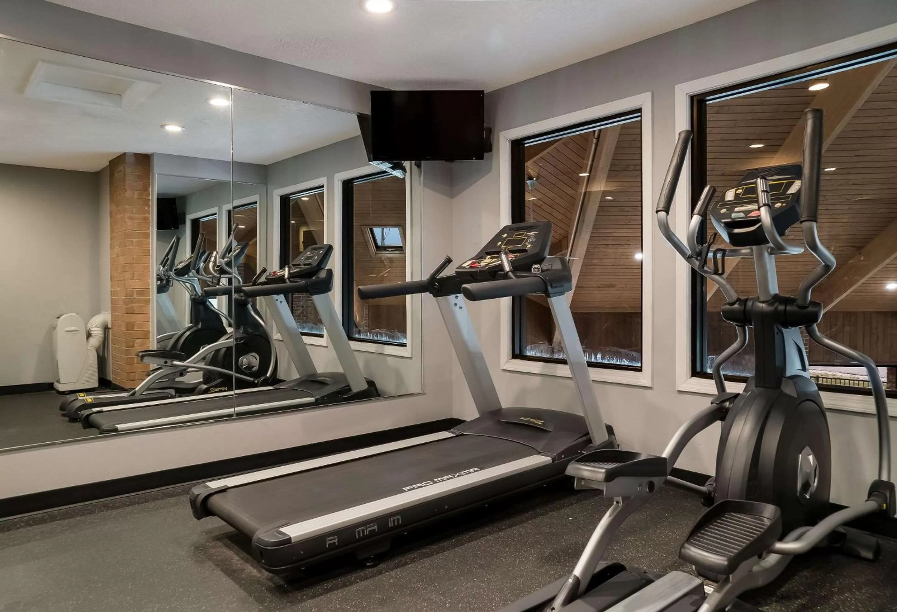 Fitness centre/facilities in Quality Inn Grand Blanc - Flint South