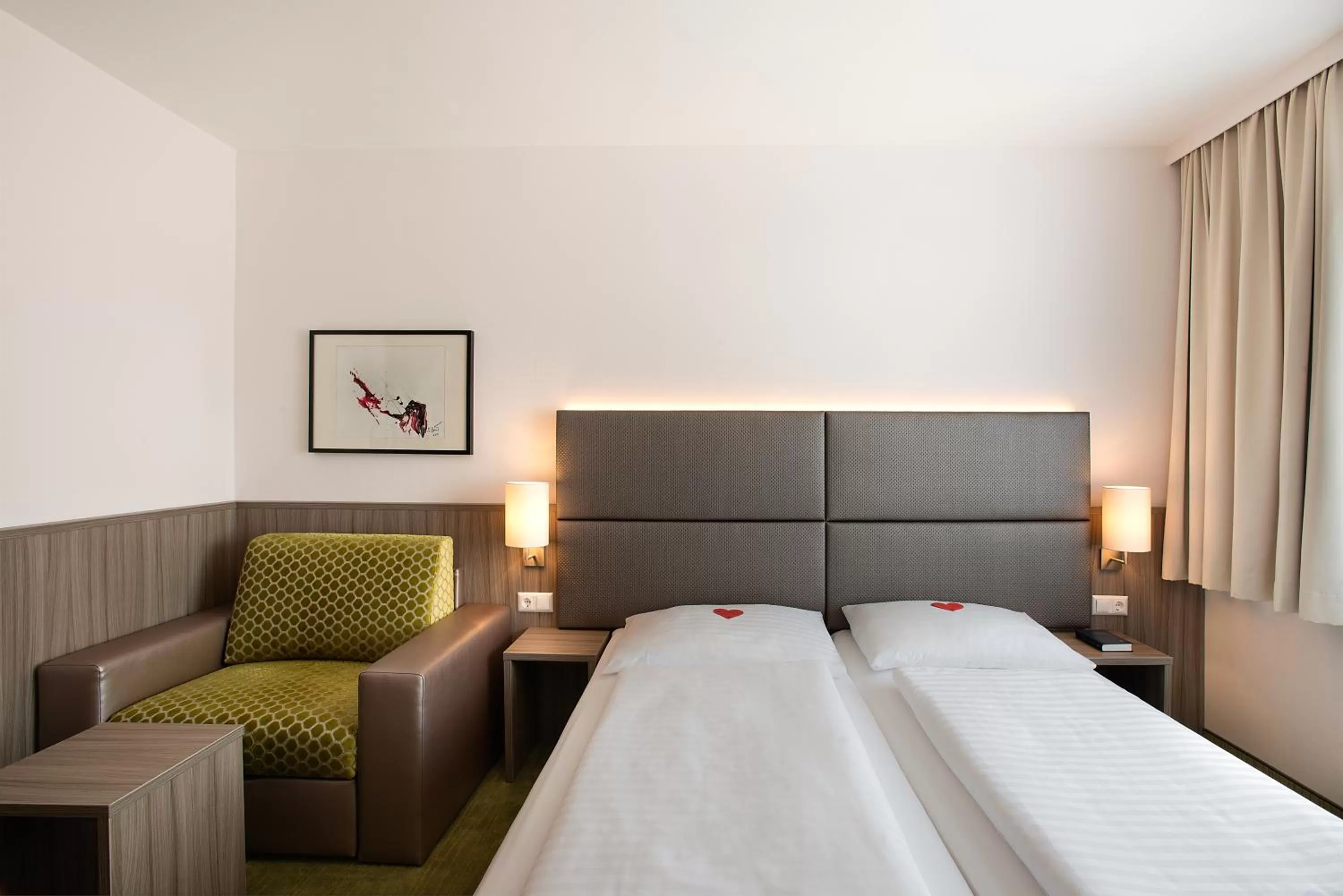 Bedroom, Bed in Hotel City