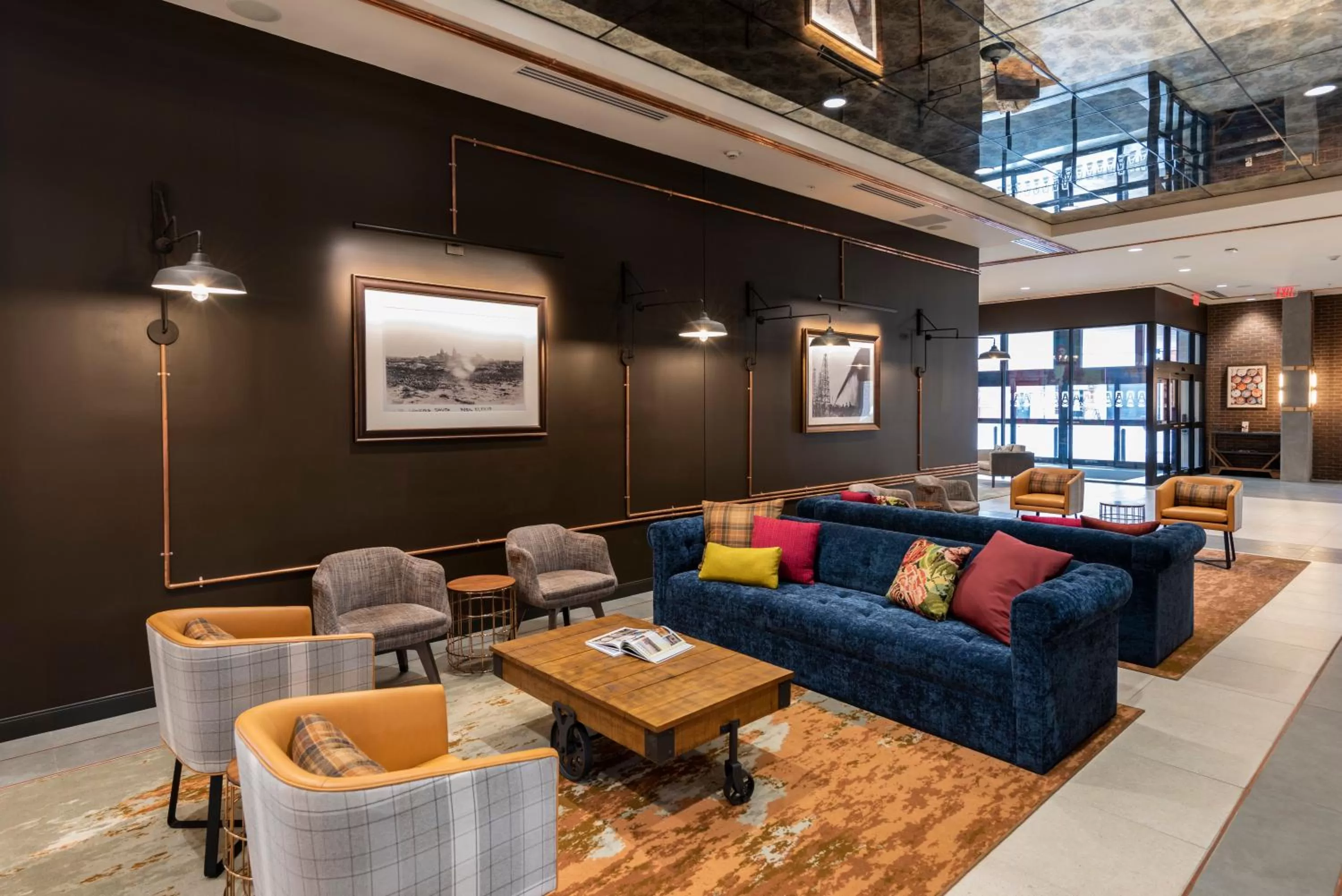 Property building in Hotel Indigo Tulsa DWTN/Entertainment Area