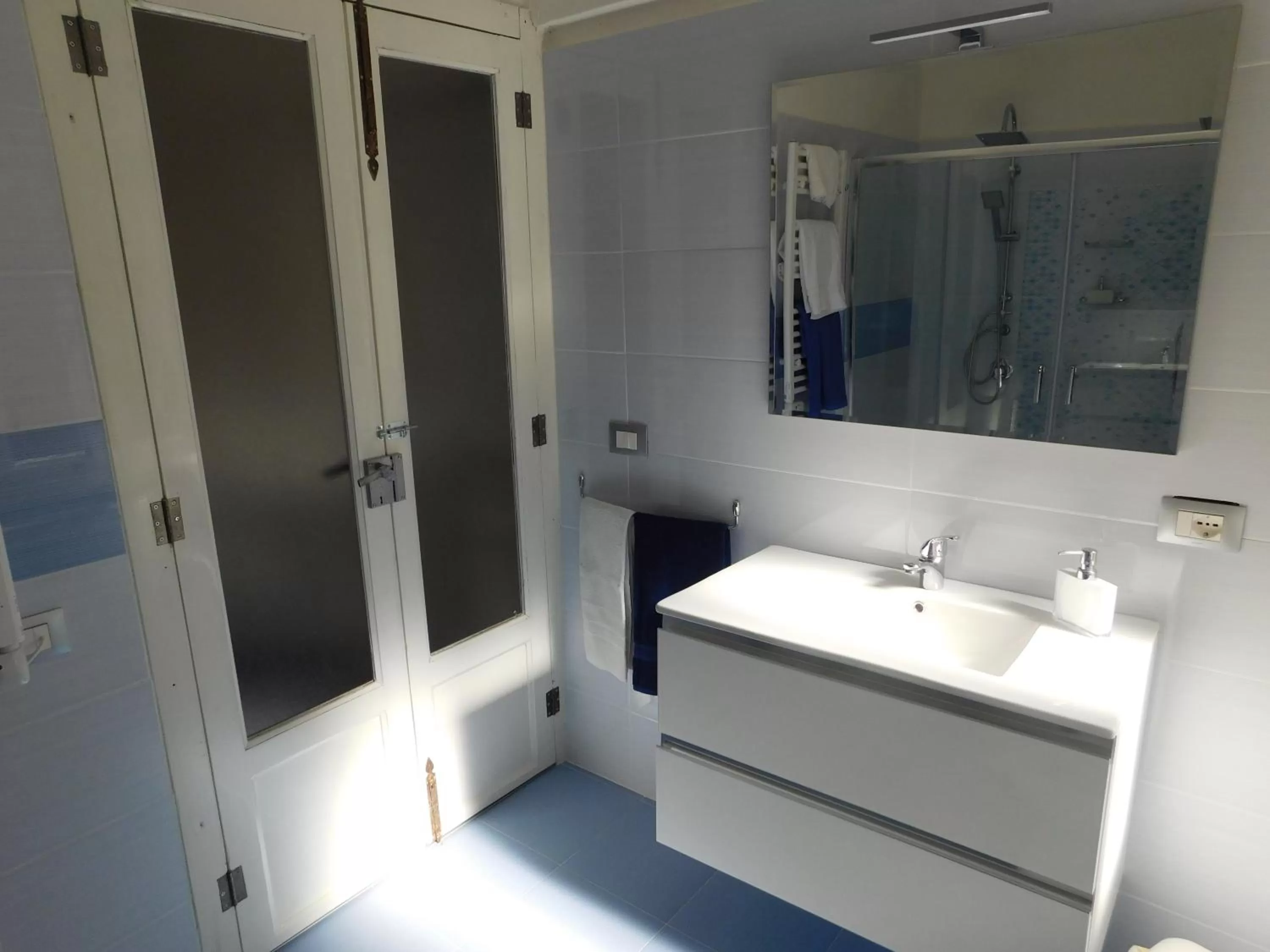 Bathroom in Palazzo dei Vespri