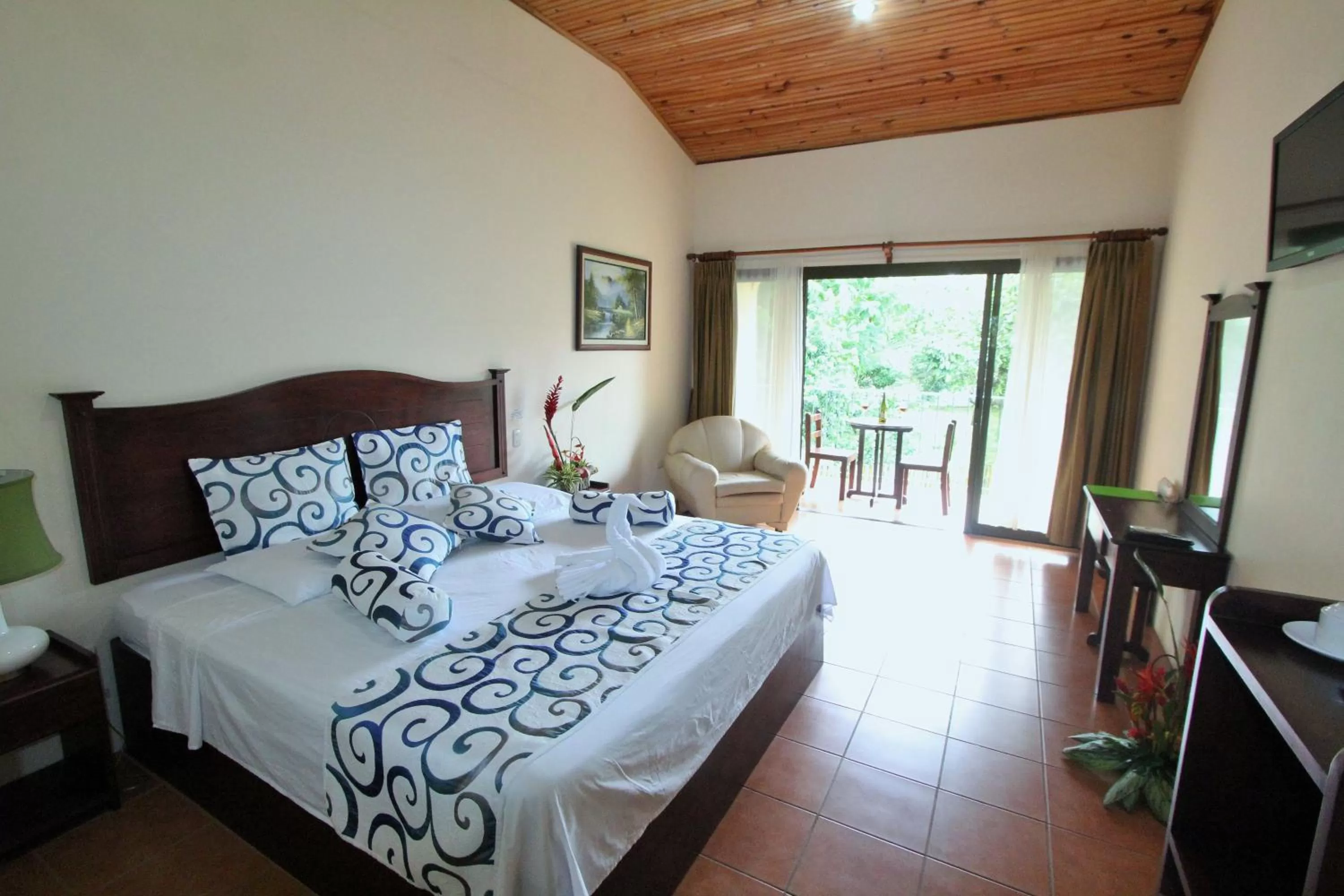 Balcony/Terrace, Bed in Hotel Monte Real