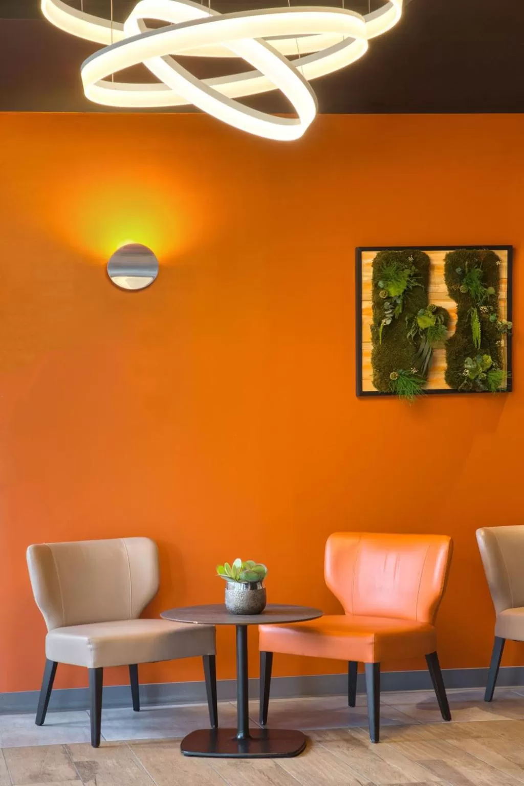 Lobby or reception in Best Western Hotelio Montpellier Sud