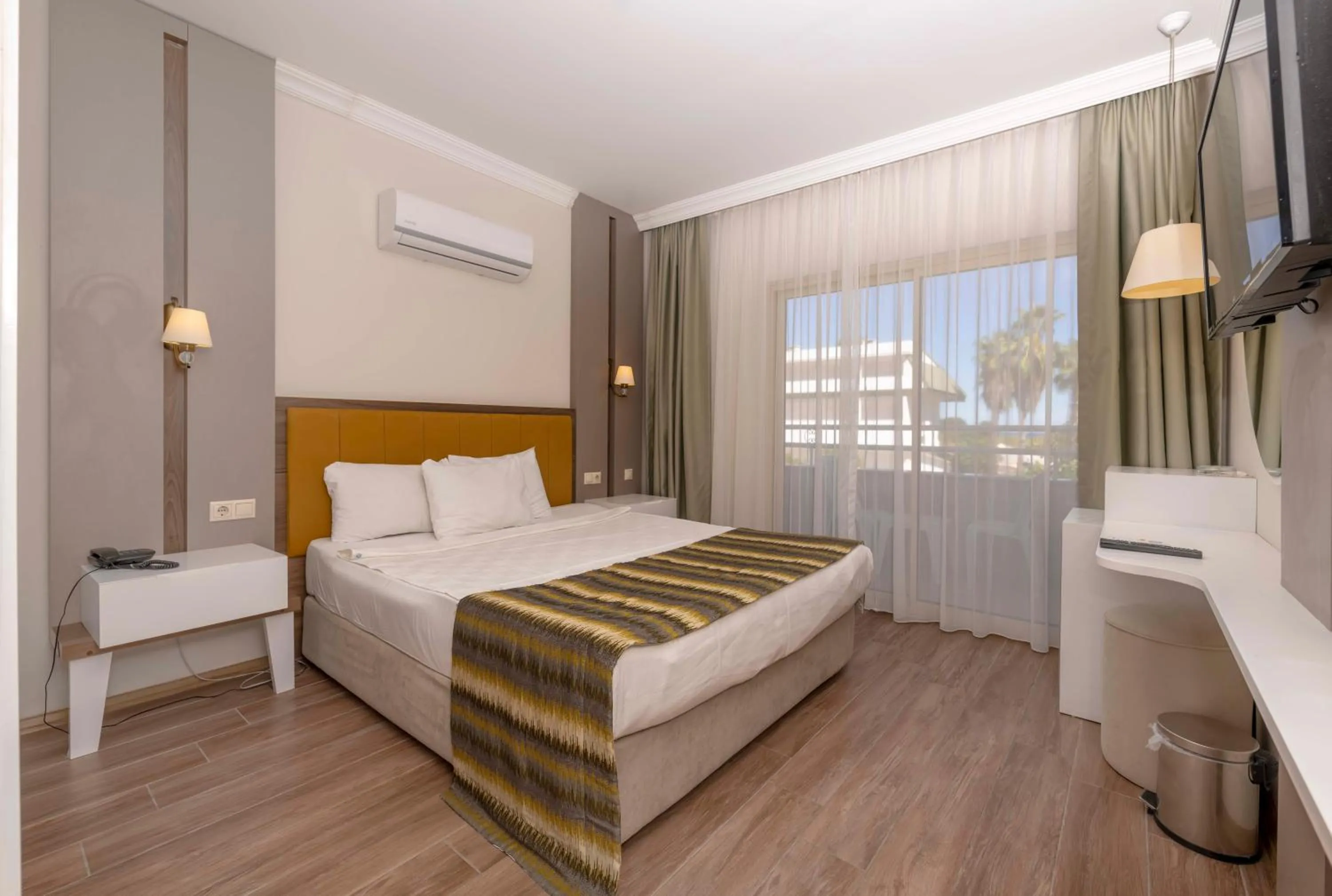 Gül Resort - Triple Room (Annex) in Armas Gul Beach