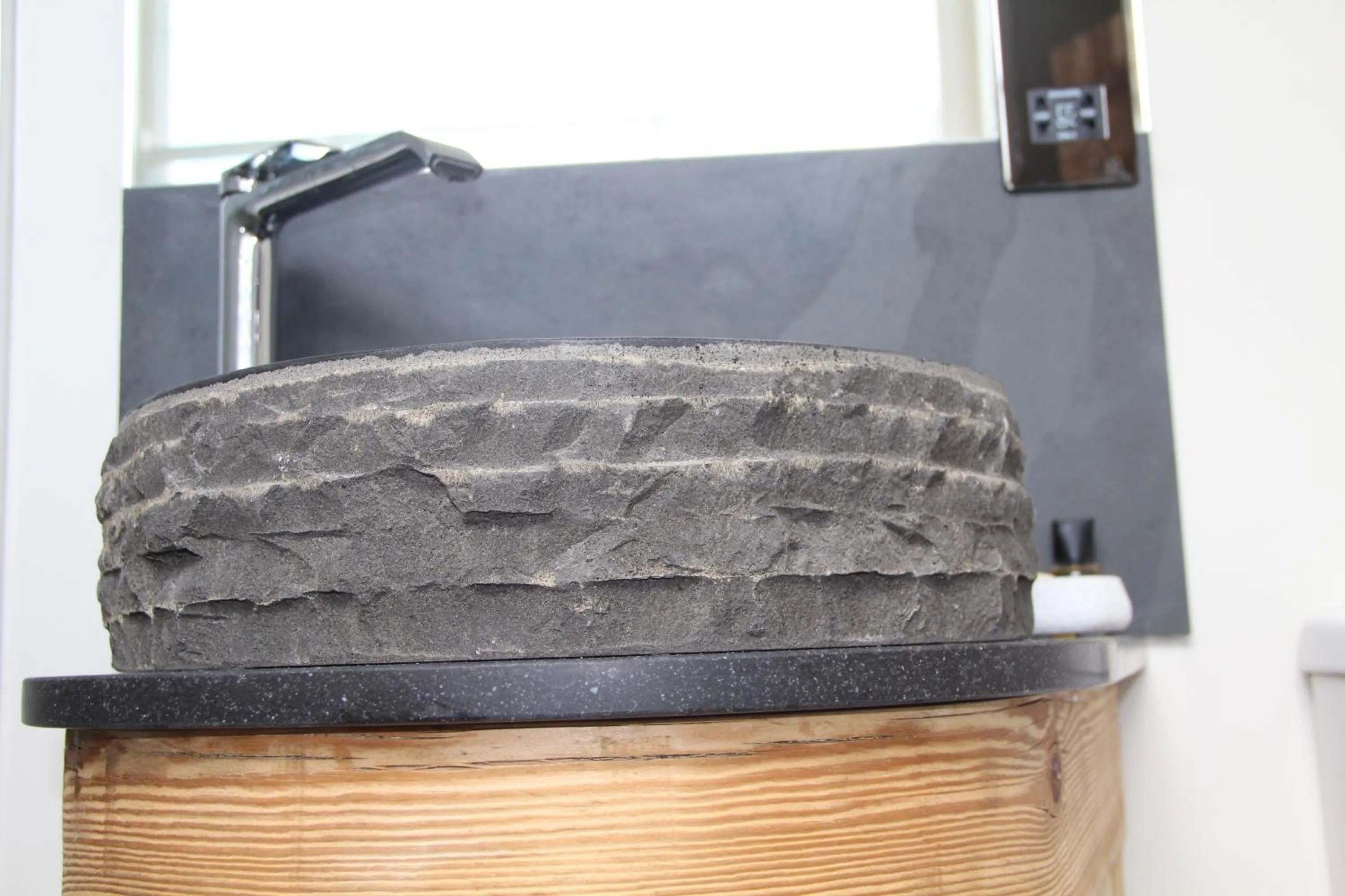 Bathroom in The White Hart Hotel