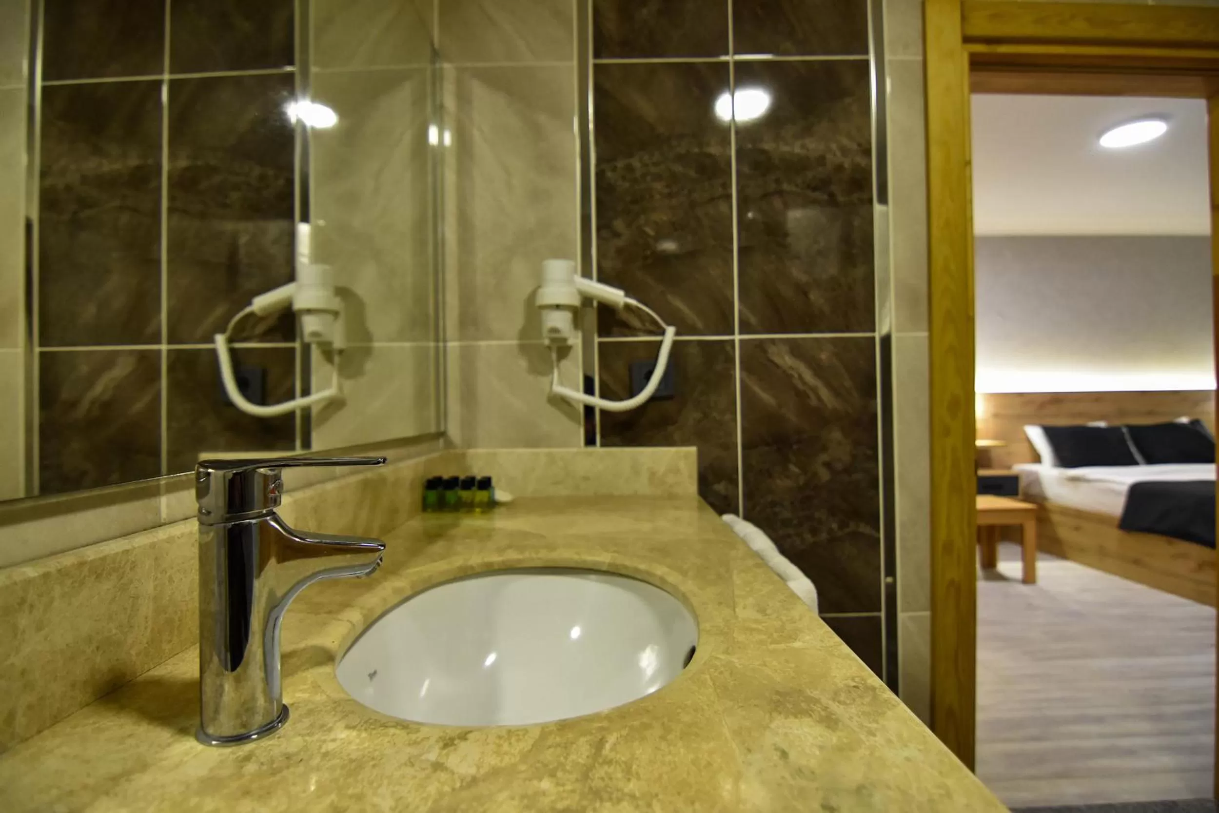 Bathroom in Sandal Otel