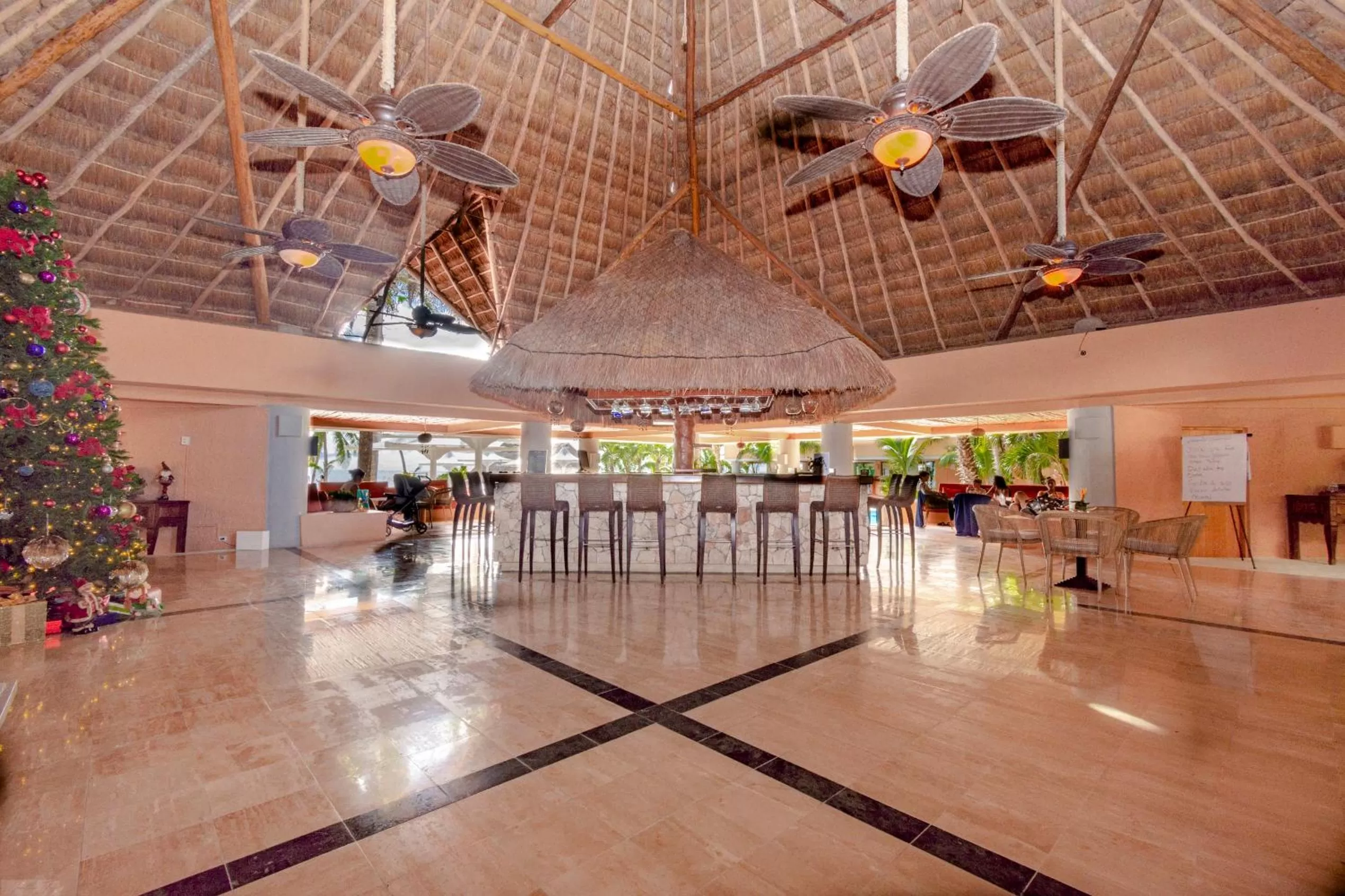 Lobby or reception in Puerto Aventuras Hotel & Beach Club