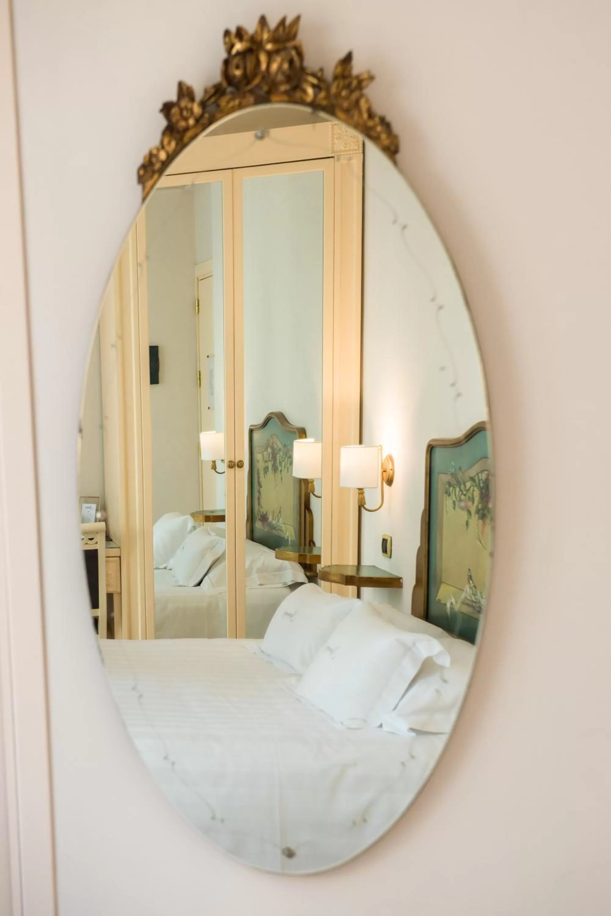 Decorative detail, Bed in Taodomus Boutique Hotel