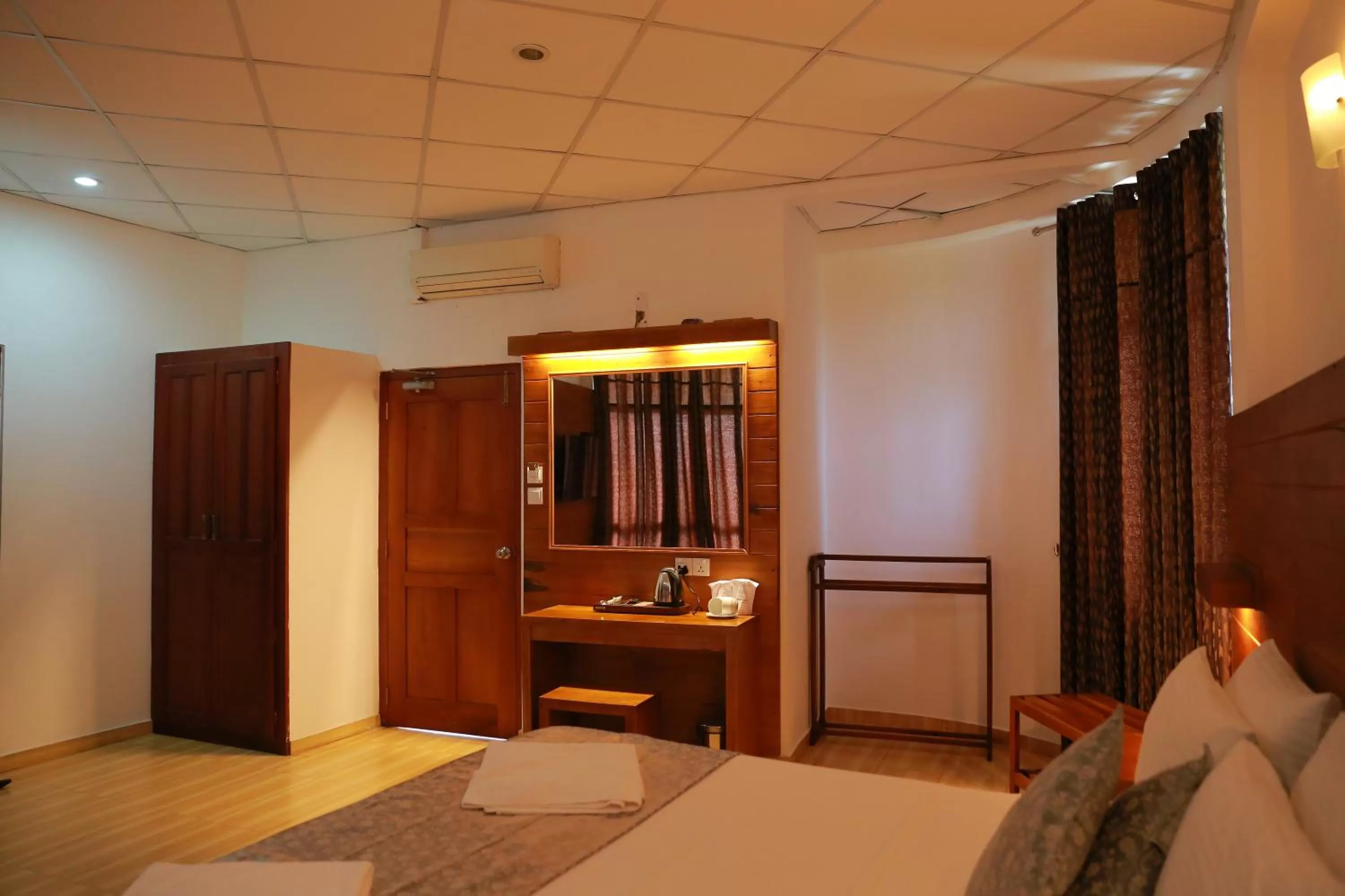 Kandyan View Holiday Bungalow free pickup from kandy