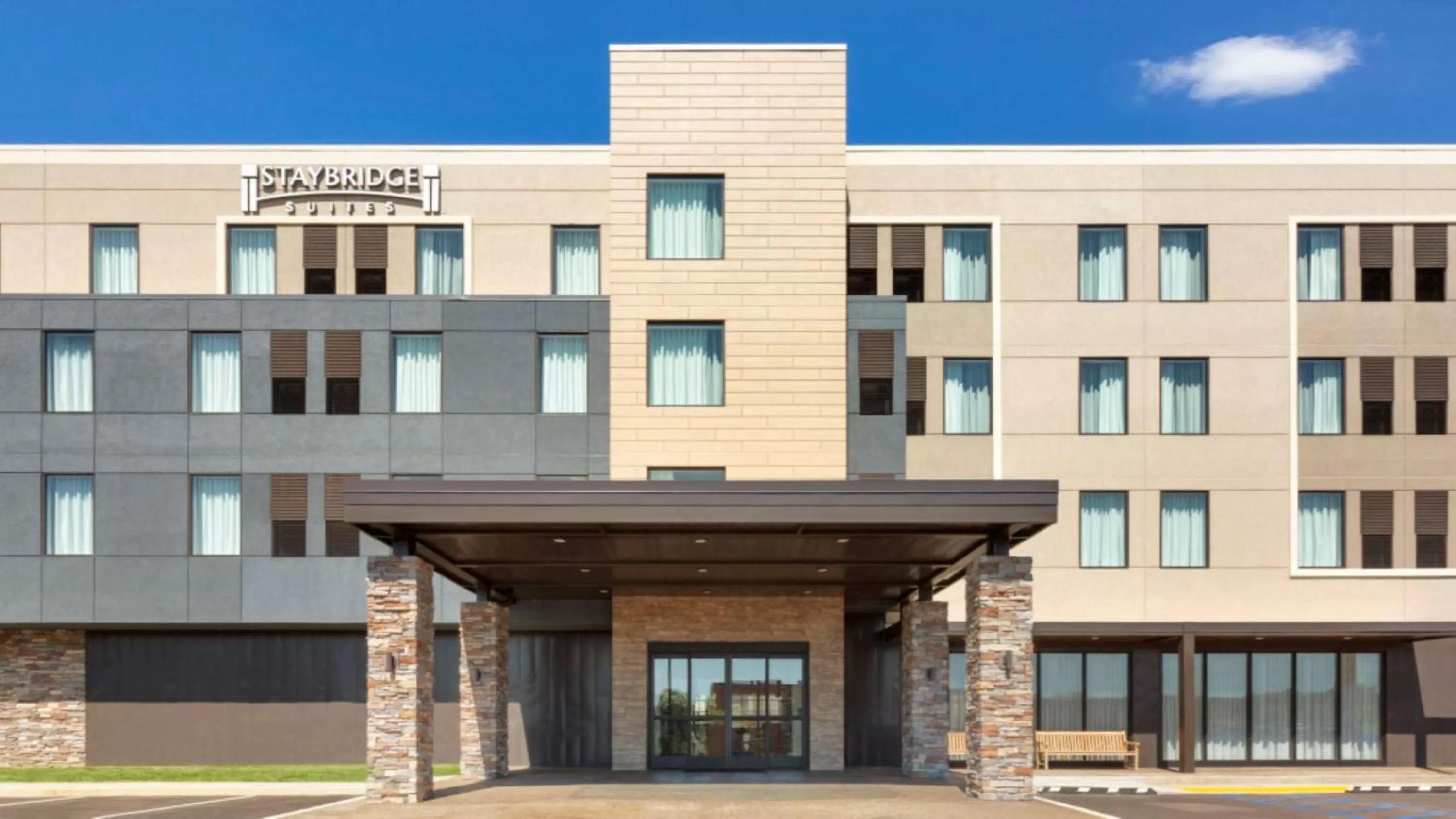 Property building in Staybridge Suites - Lexington S Medical Ctr Area by IHG