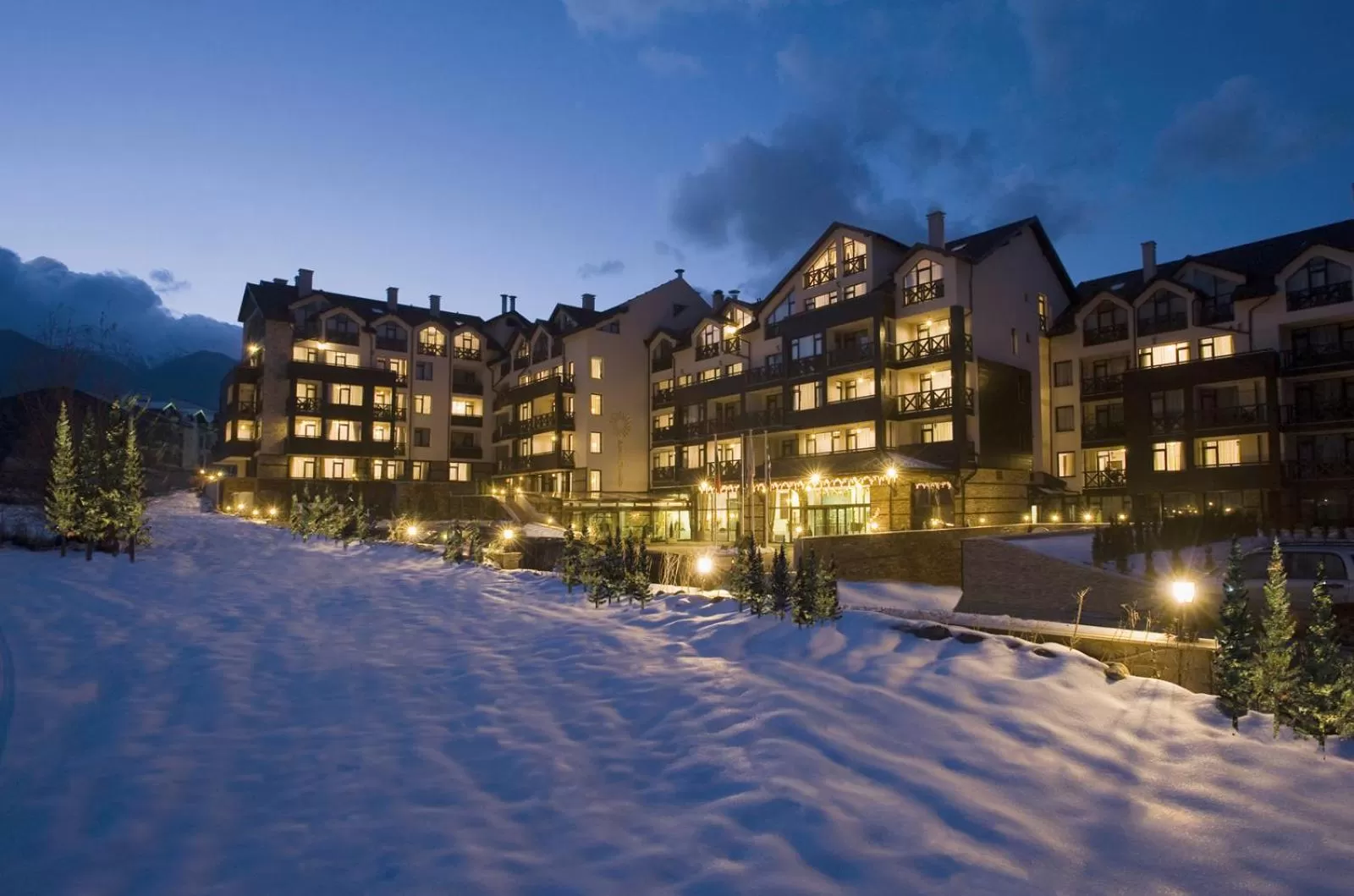 Property building in Premier Luxury Mountain Resort