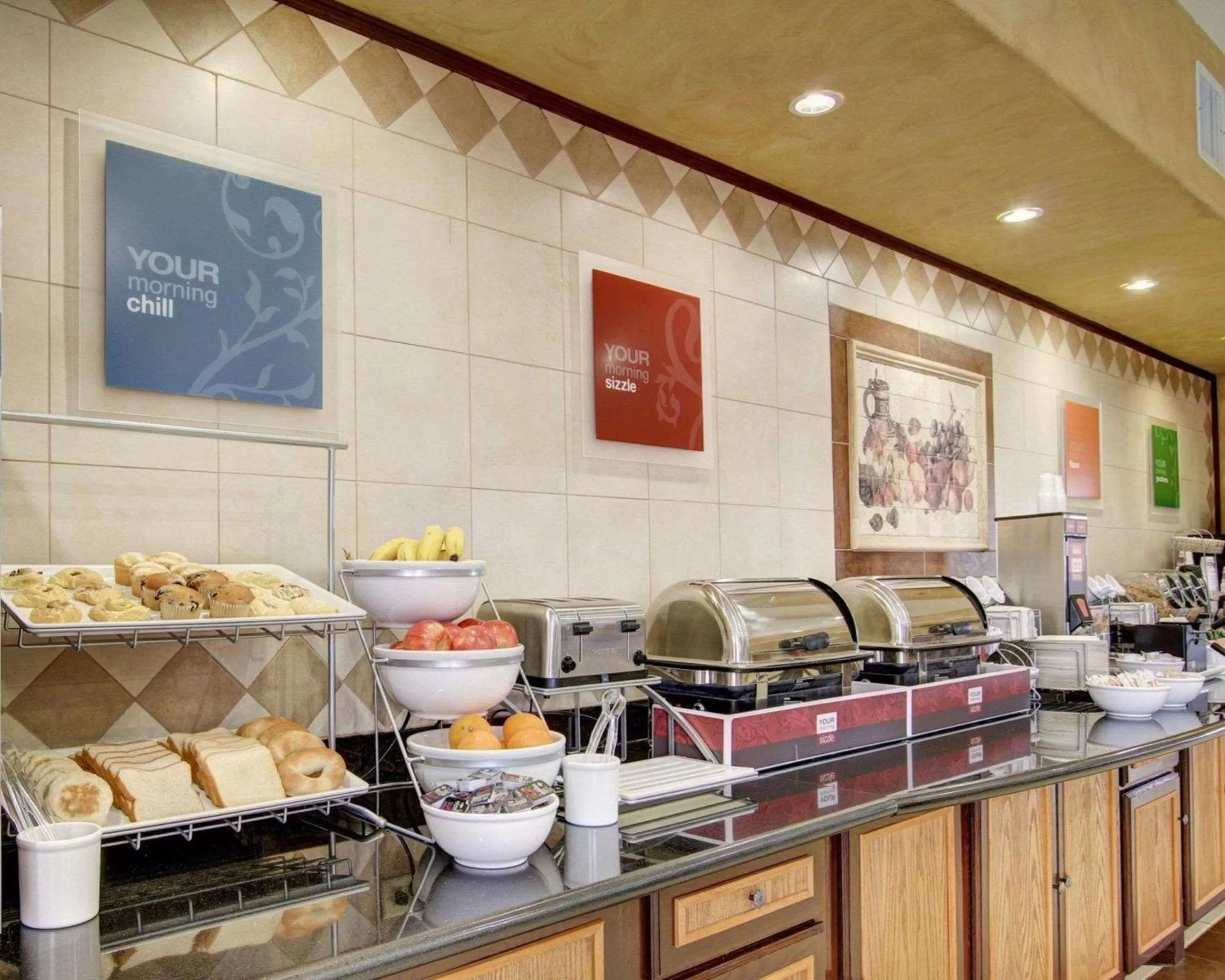 Restaurant/places to eat in Comfort Inn & Suites