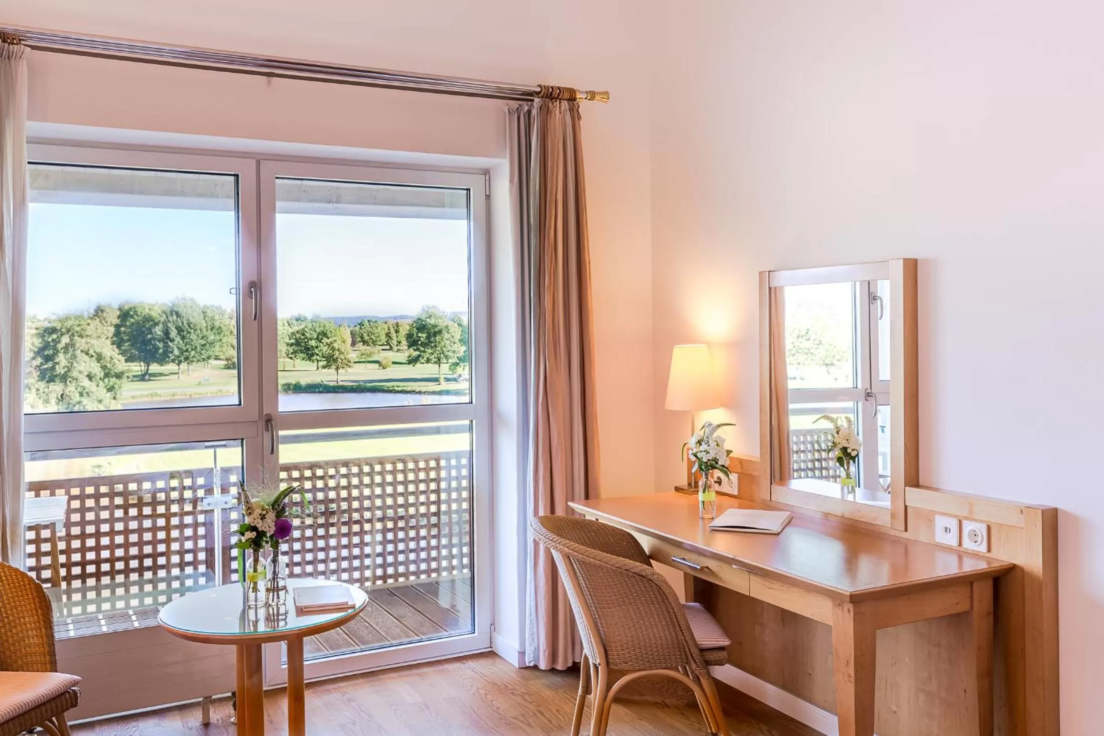 Lake view in Golfhotel & Restaurant Lindenhof