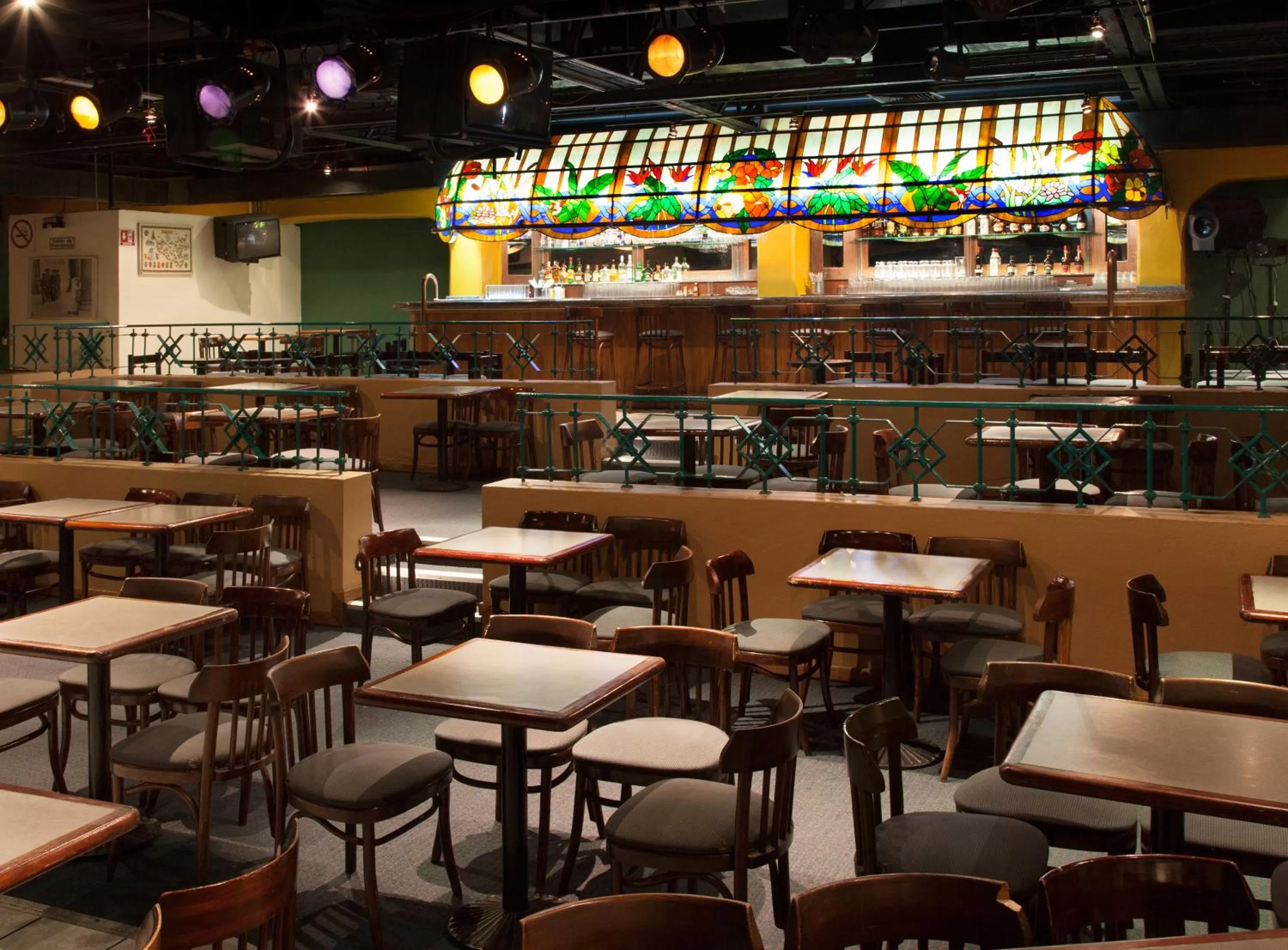 Lounge or bar in Hotel Viva Villahermosa