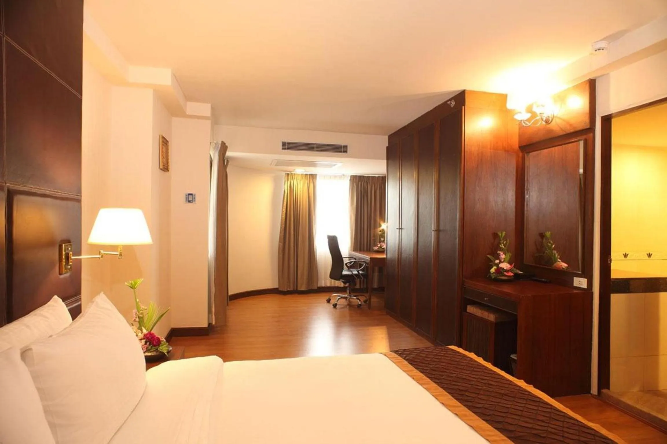 Bed in Furama Chiang Mai