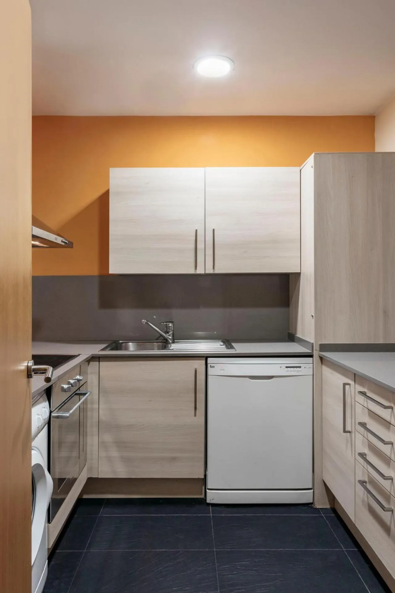 Kitchen or kitchenette in Barcelona Apartment Villarroel