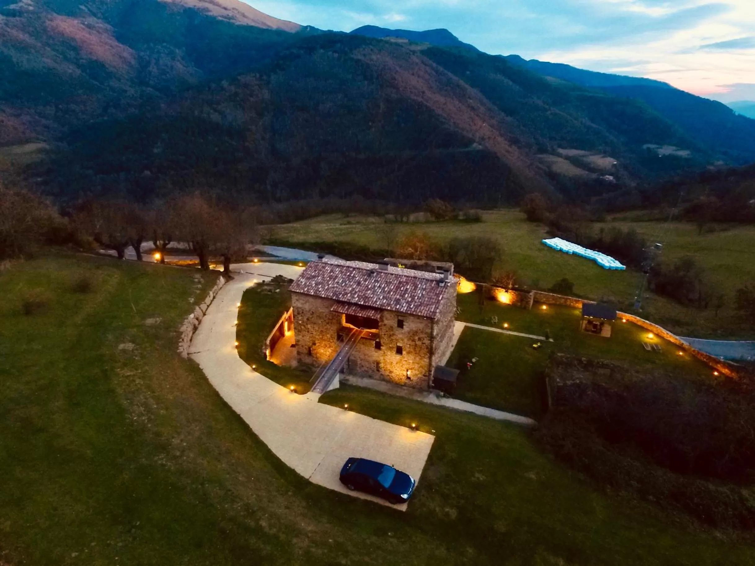 Property building in La Casassa de Ribes