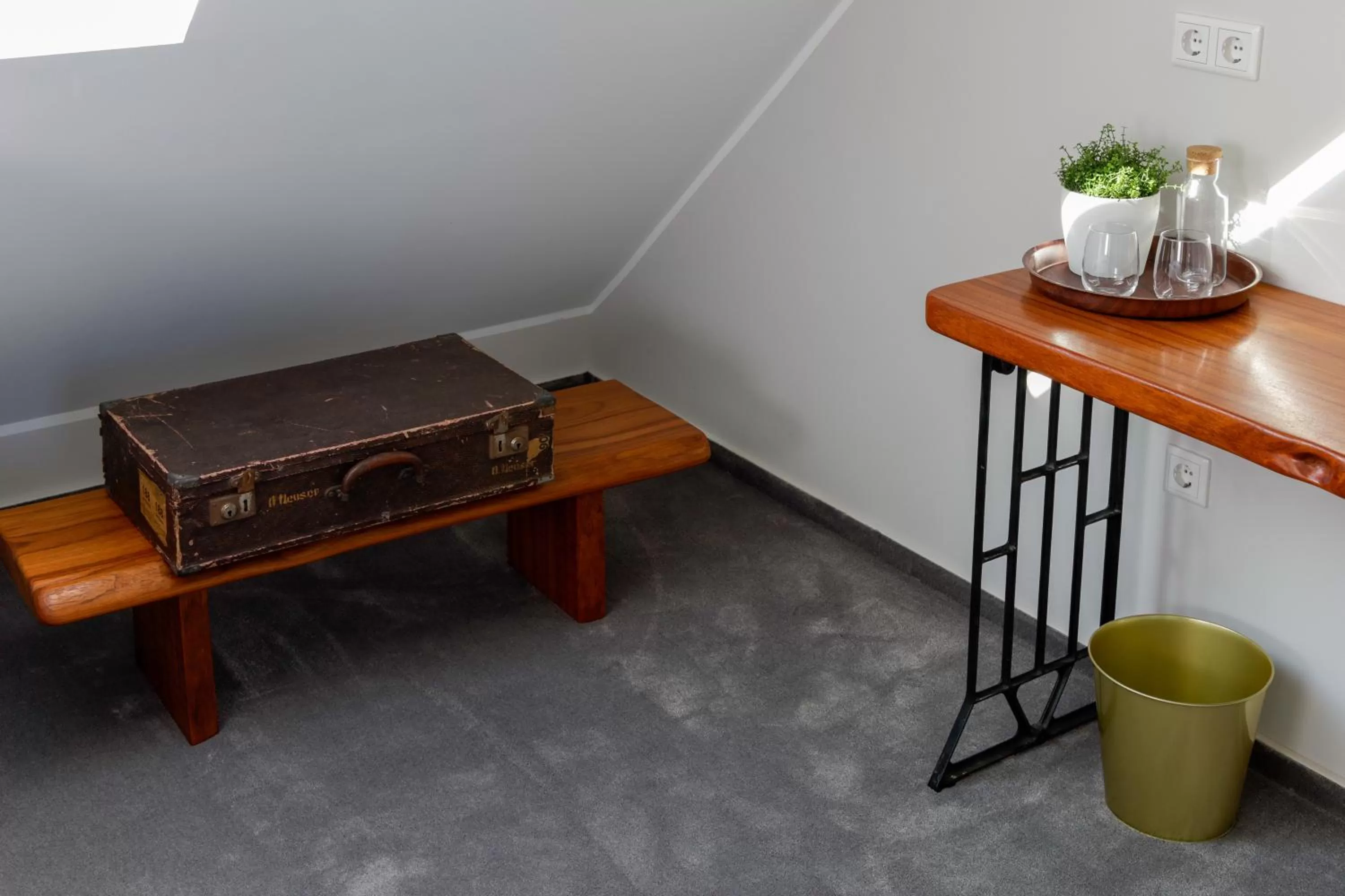 Photo of the whole room in Hotel Brasserie Chaussee