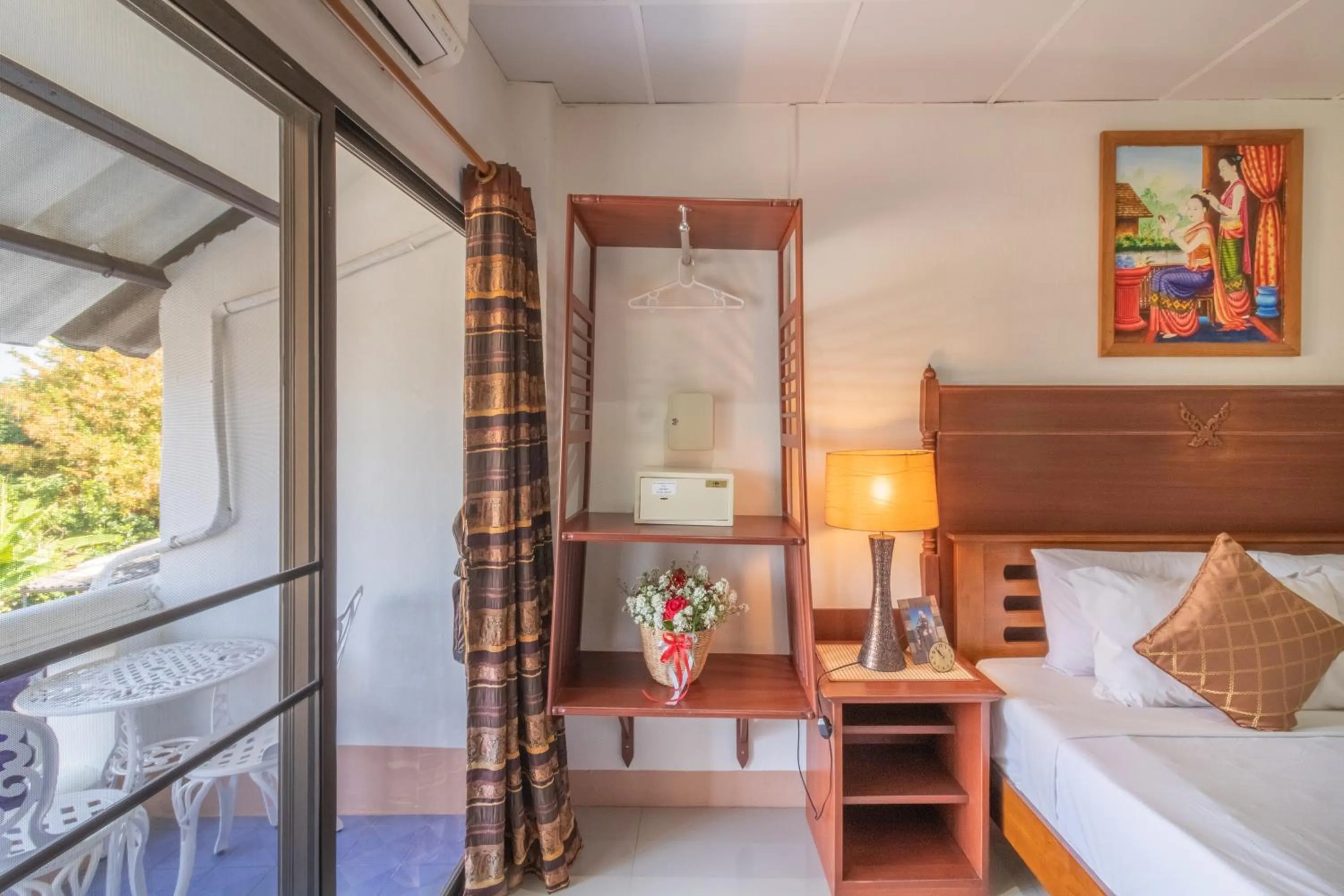 Bedroom, Bed in Rendezvous Oldtown Chiangmai