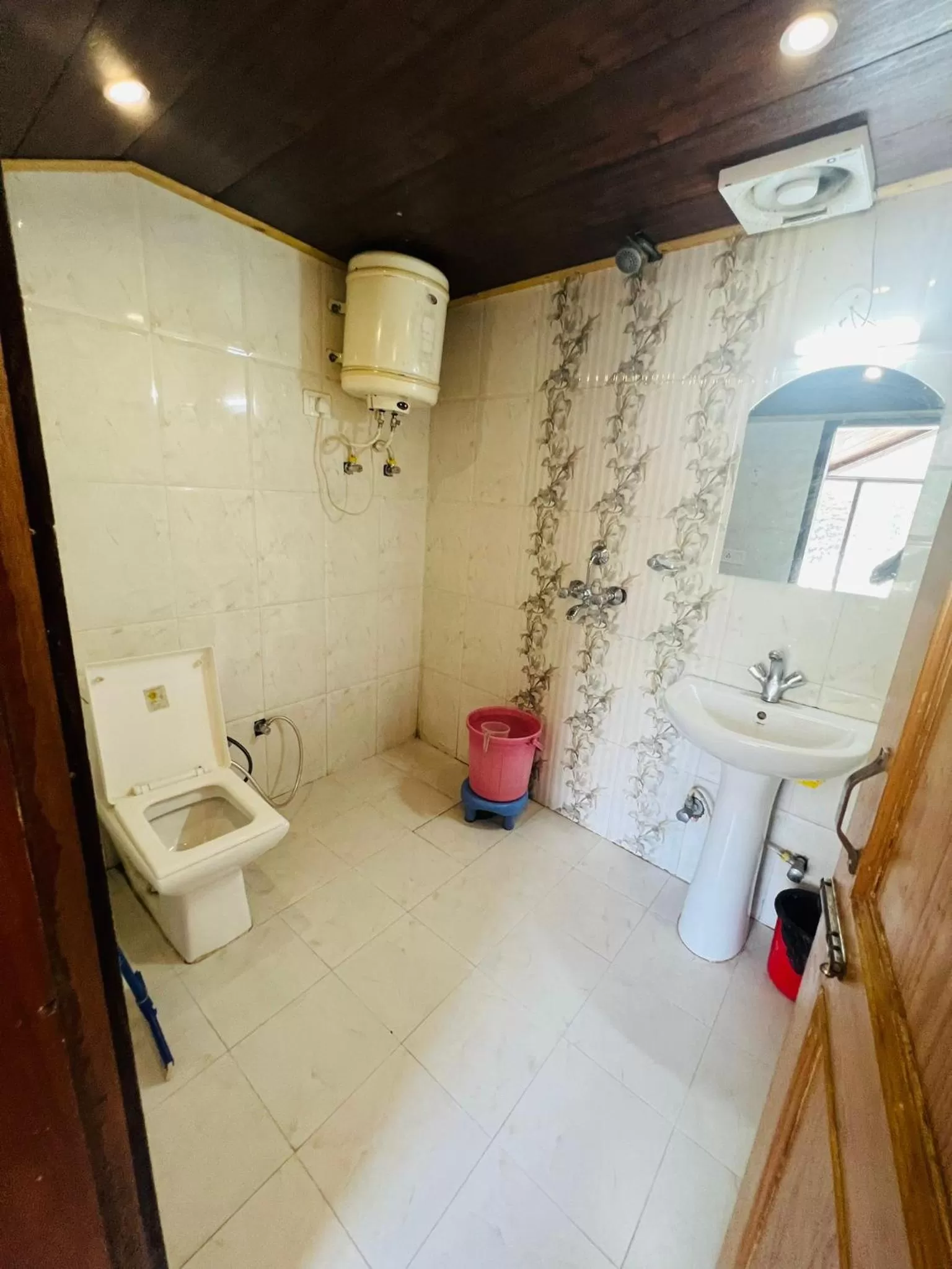 King Room in HIGH MOUNTAINS BY HADIMBA PALACE