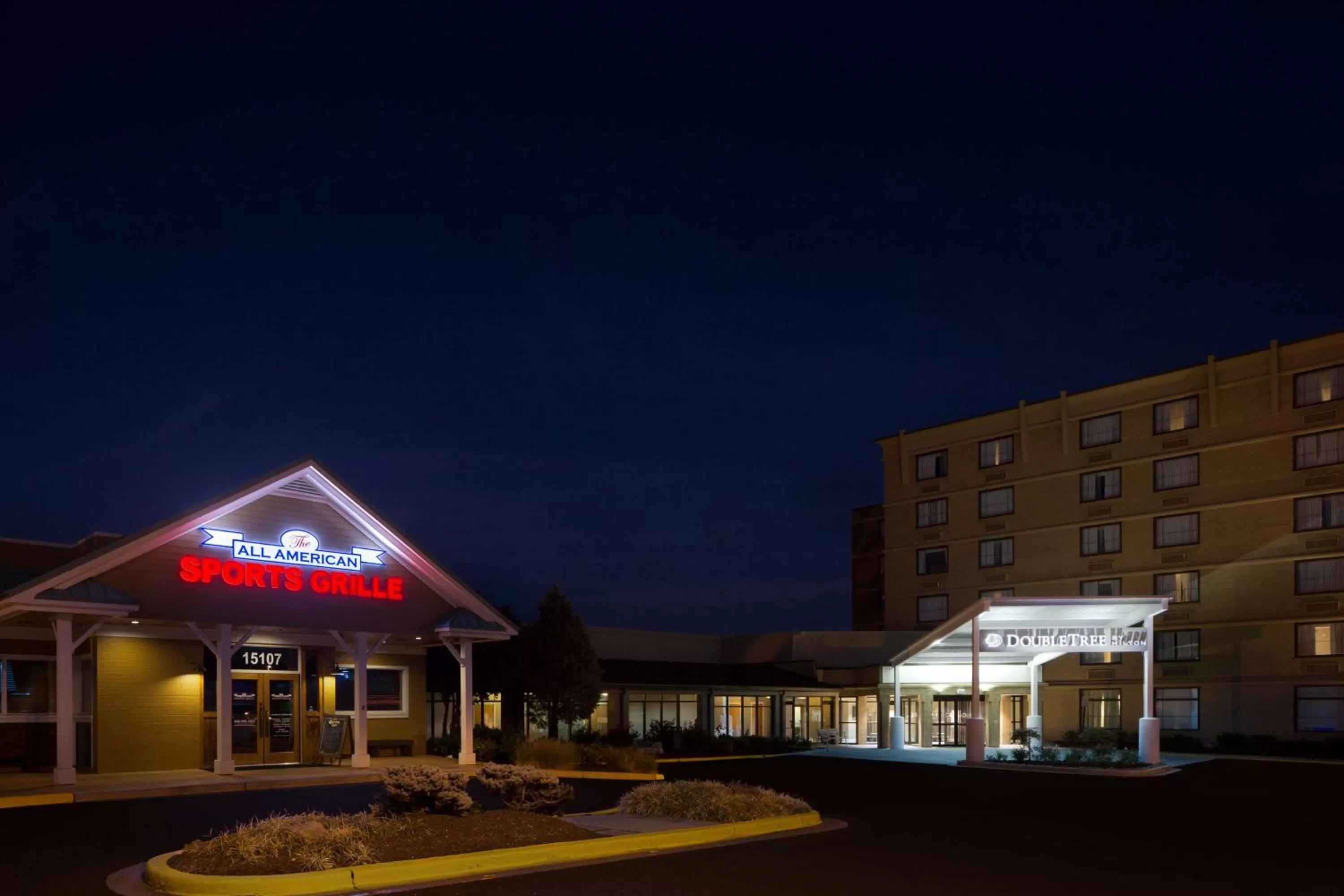 Restaurant/places to eat in Doubletree by Hilton Laurel, MD