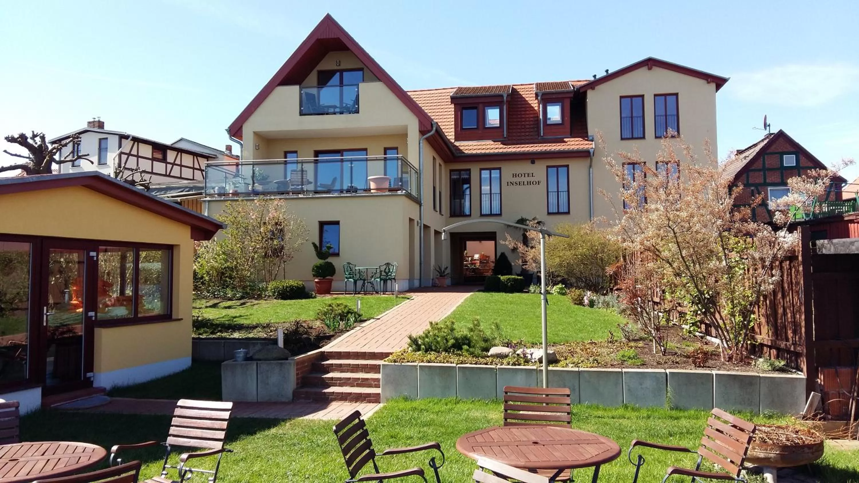 Property building in Hotel Inselhof