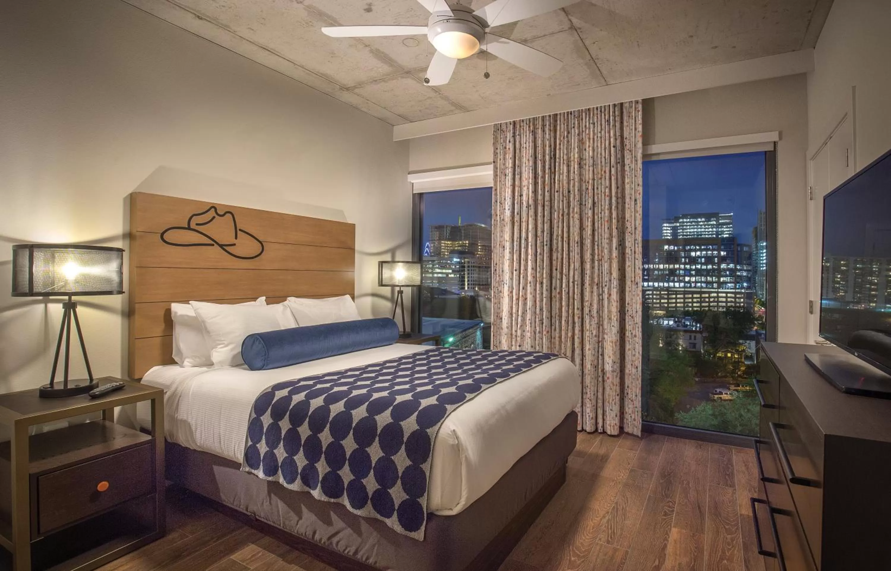 Other, Bed in Club Wyndham Austin