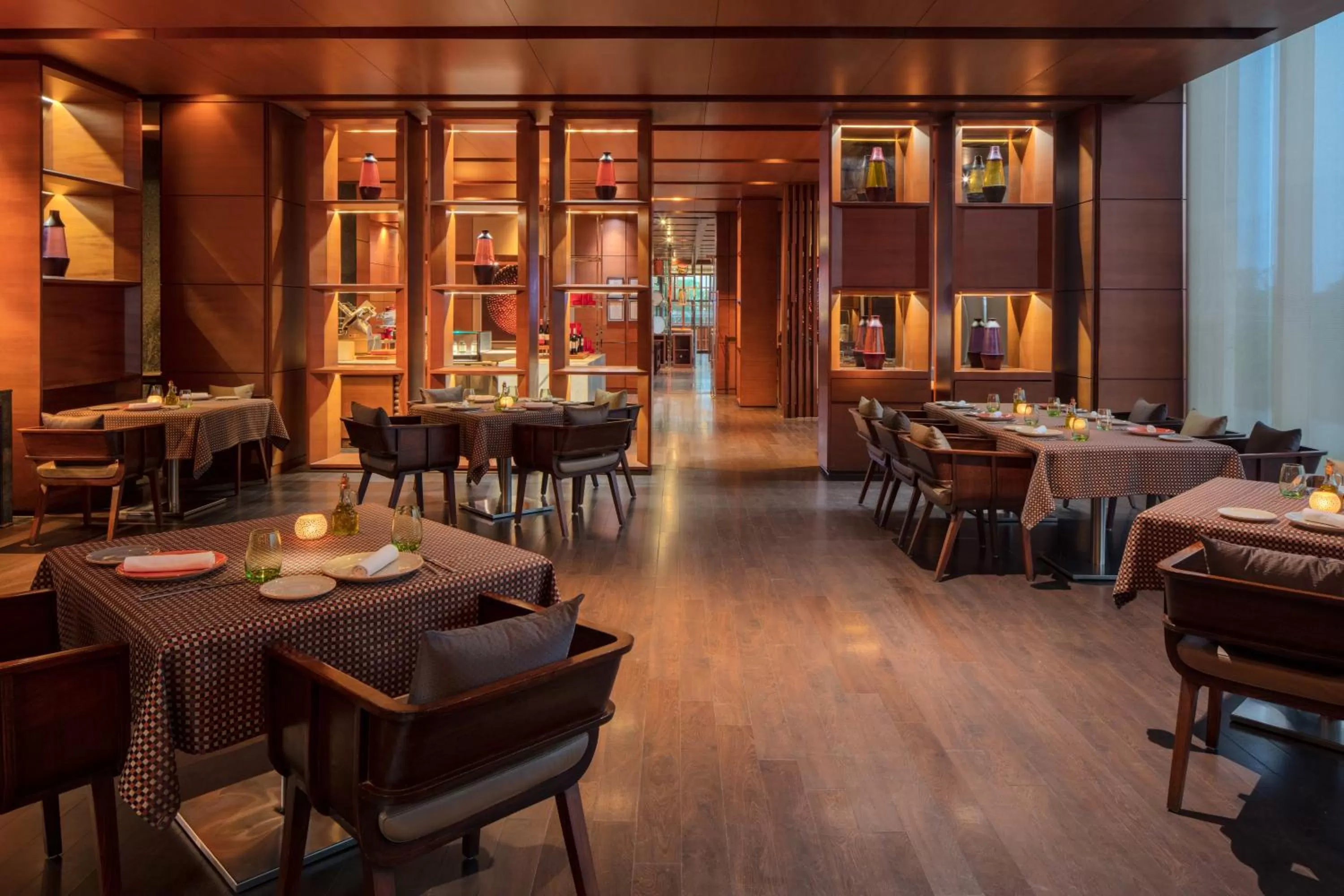 Restaurant/places to eat in Hyatt Regency Chandigarh