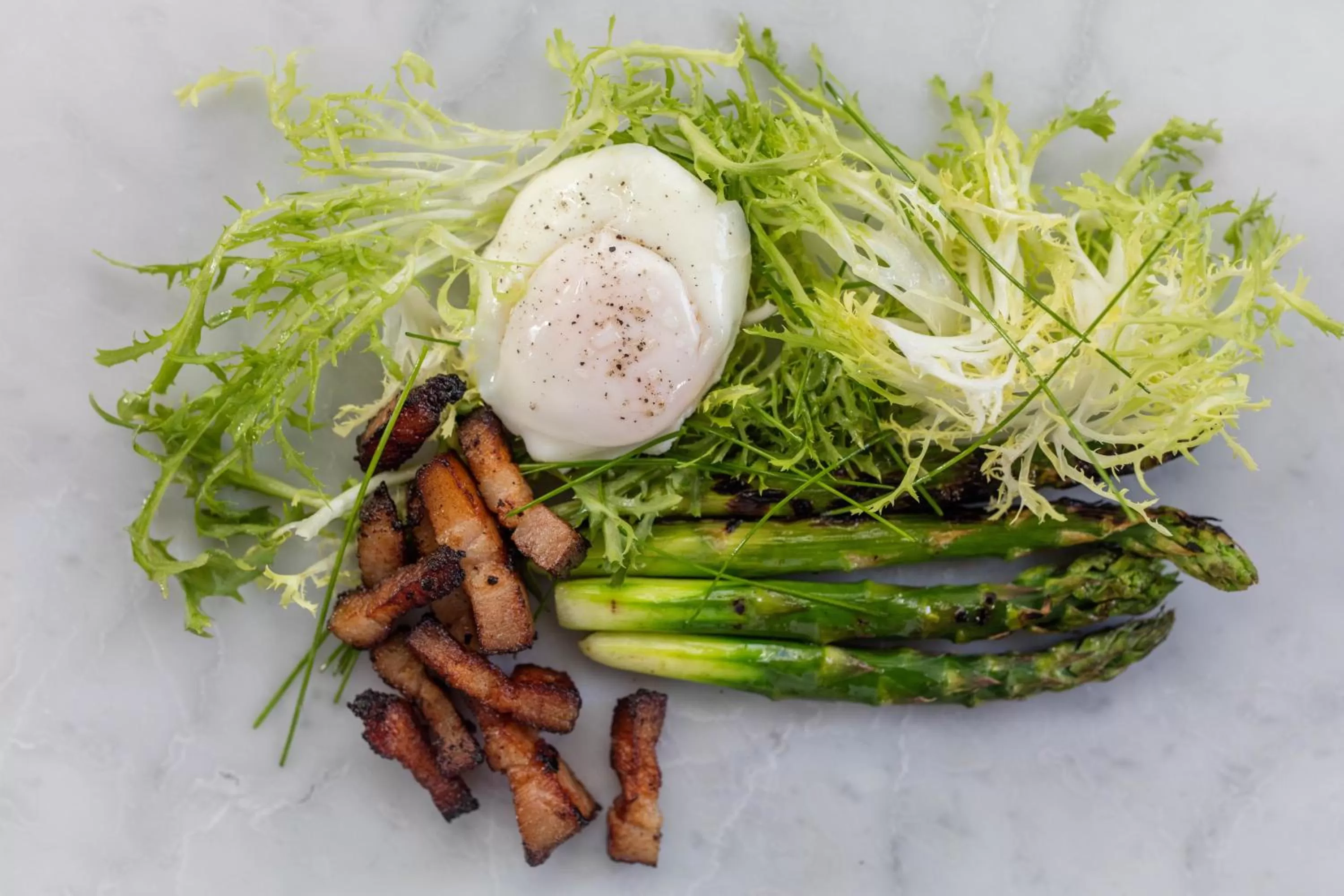 Restaurant/places to eat in Kimpton Cardinal Hotel by IHG