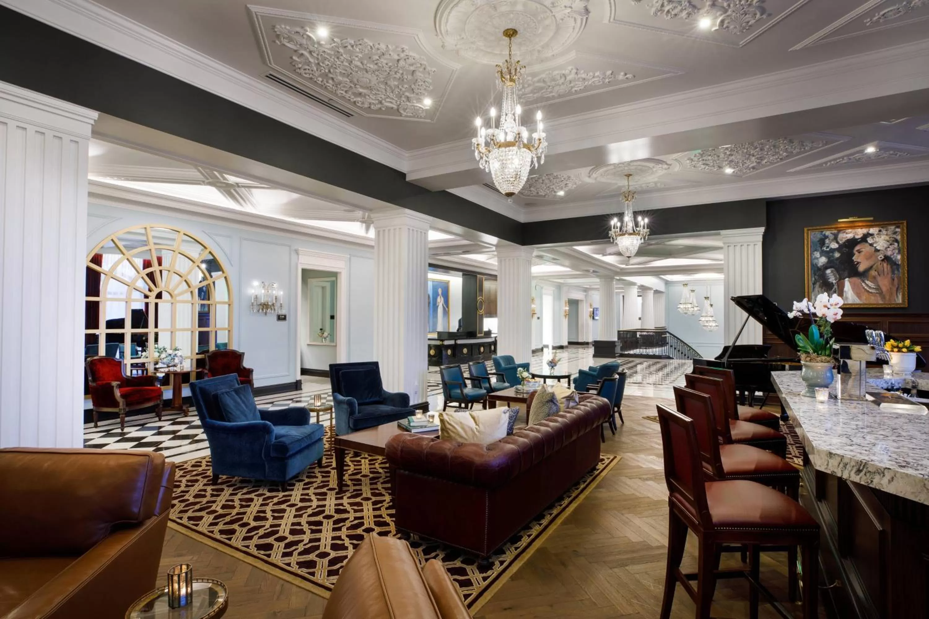 Lounge or bar in Hotel Carmichael, Autograph Collection