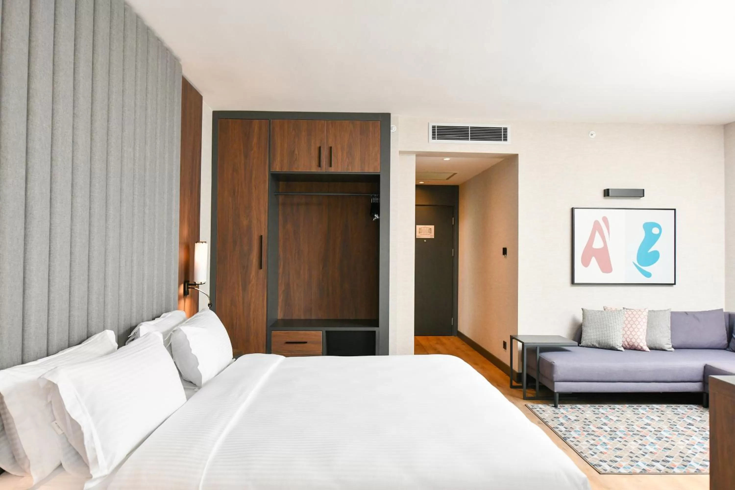 Bedroom, Bed in Crowne Plaza Ankara by IHG