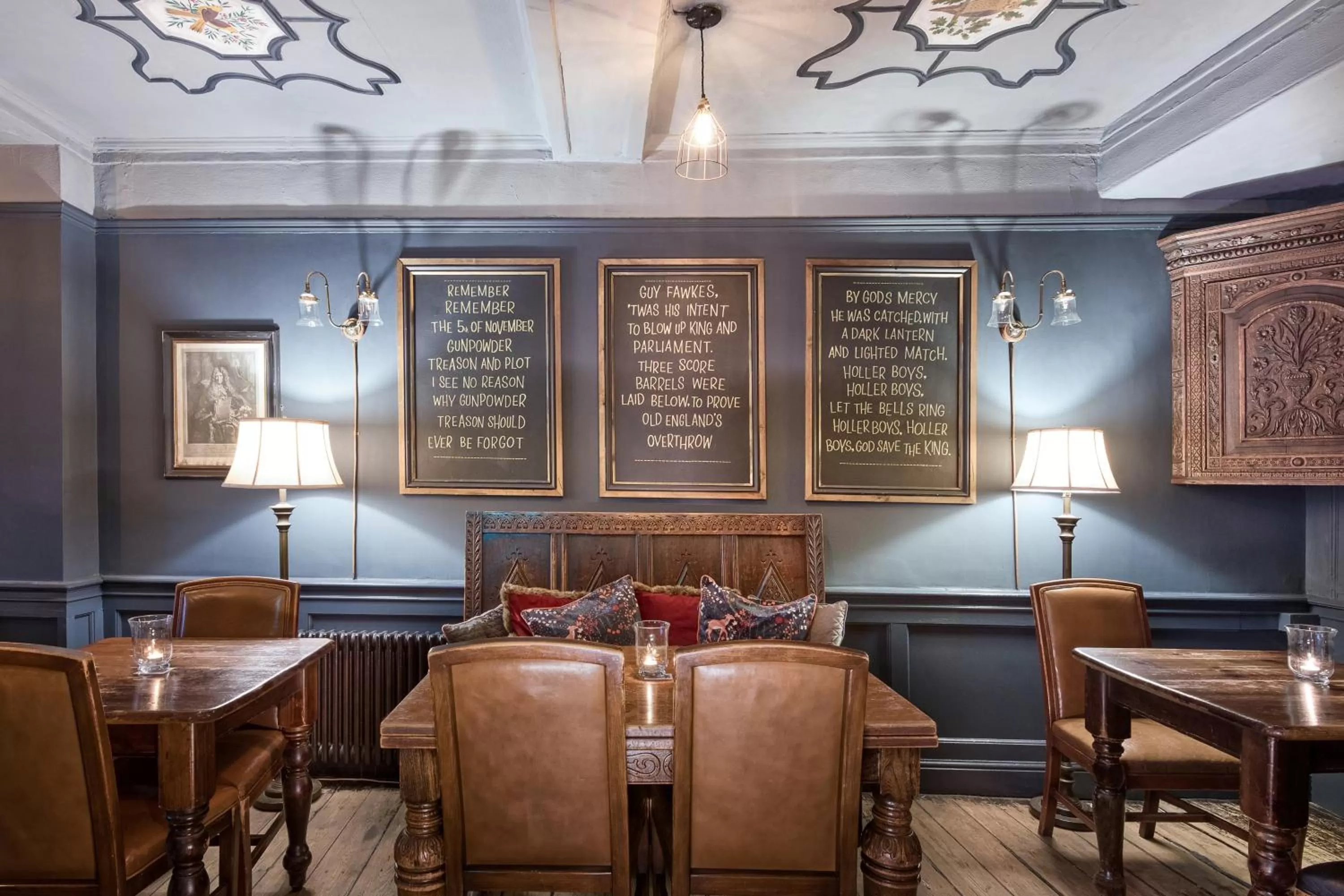 Restaurant/places to eat in Guy Fawkes Inn