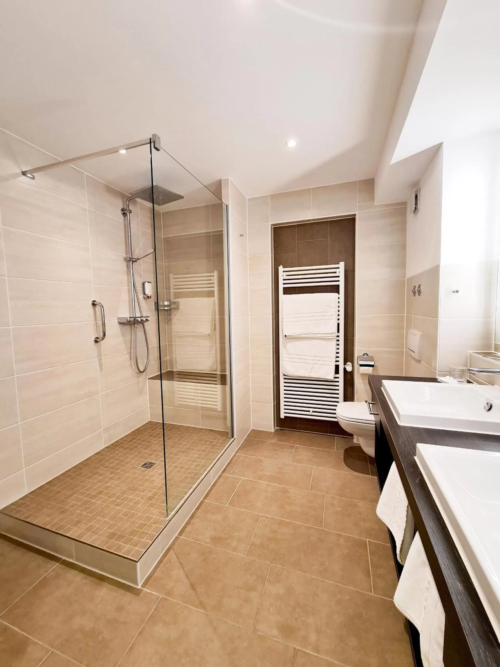 Bathroom in Reindl's Partenkirchener Hof