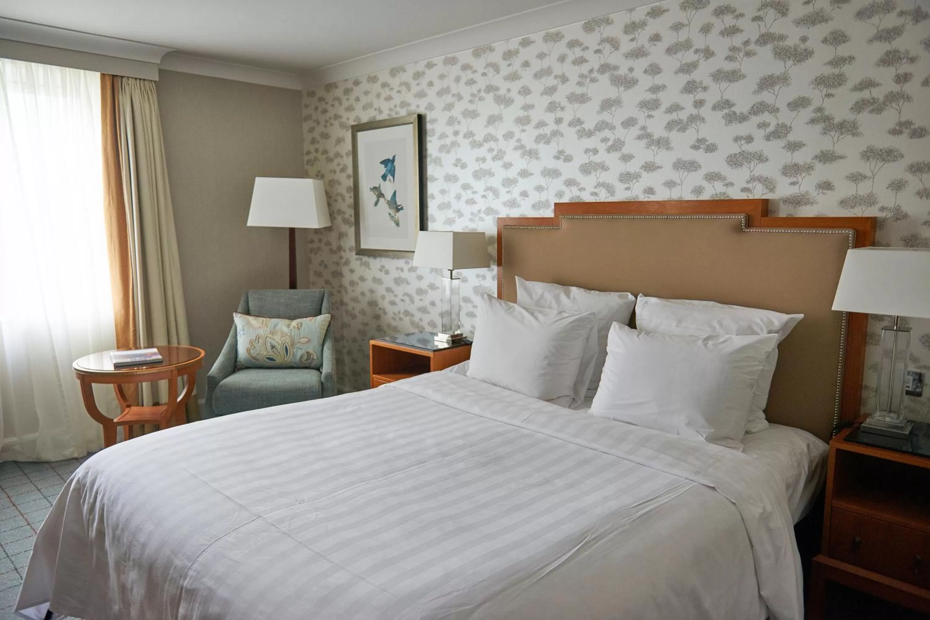 Bed in Dalmahoy Hotel & Country Club