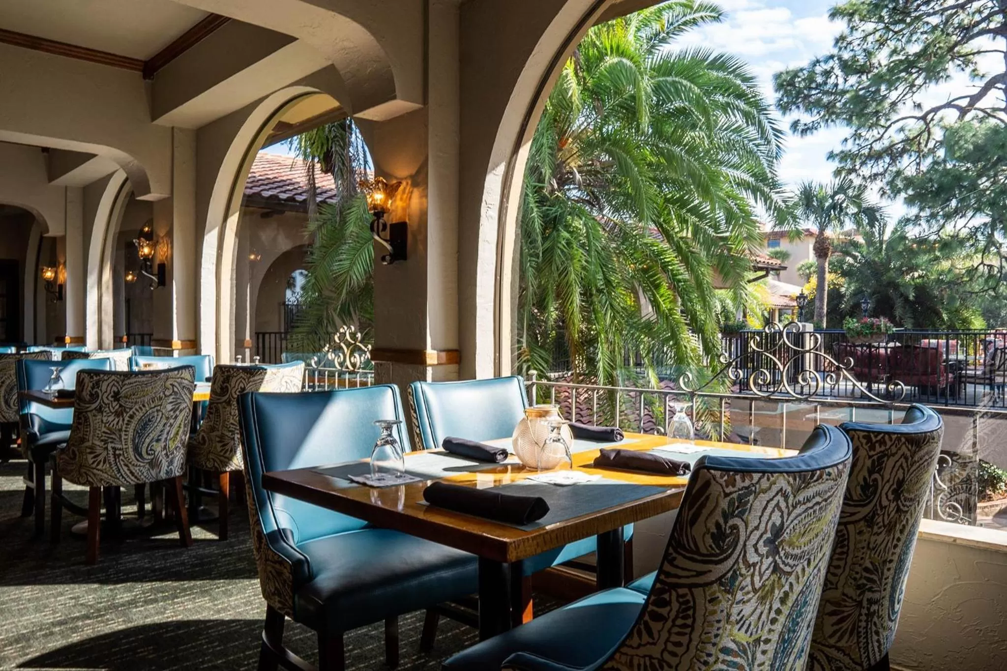 Restaurant/places to eat in Mission Resort and Club