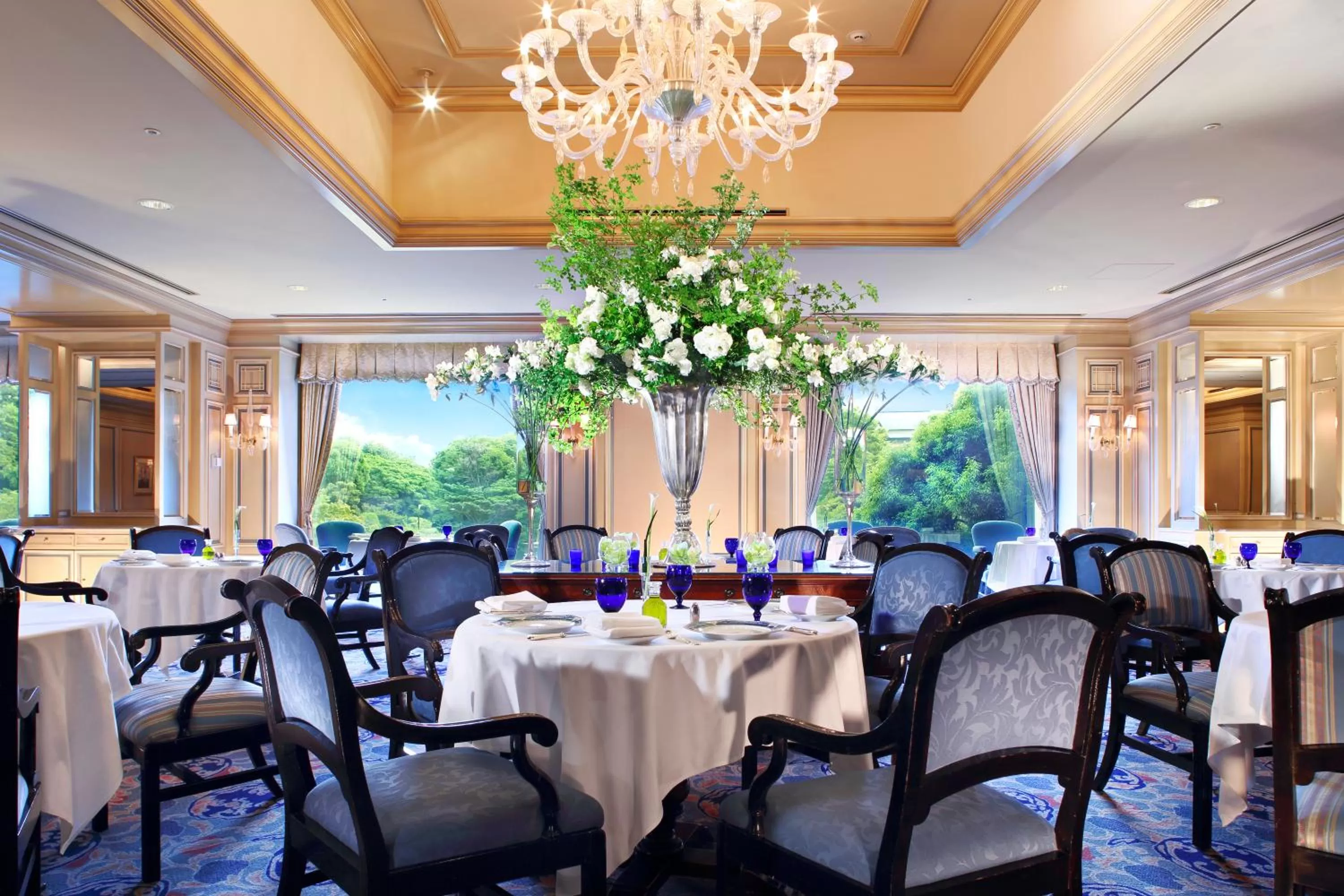 Restaurant/places to eat in Hotel Chinzanso Tokyo