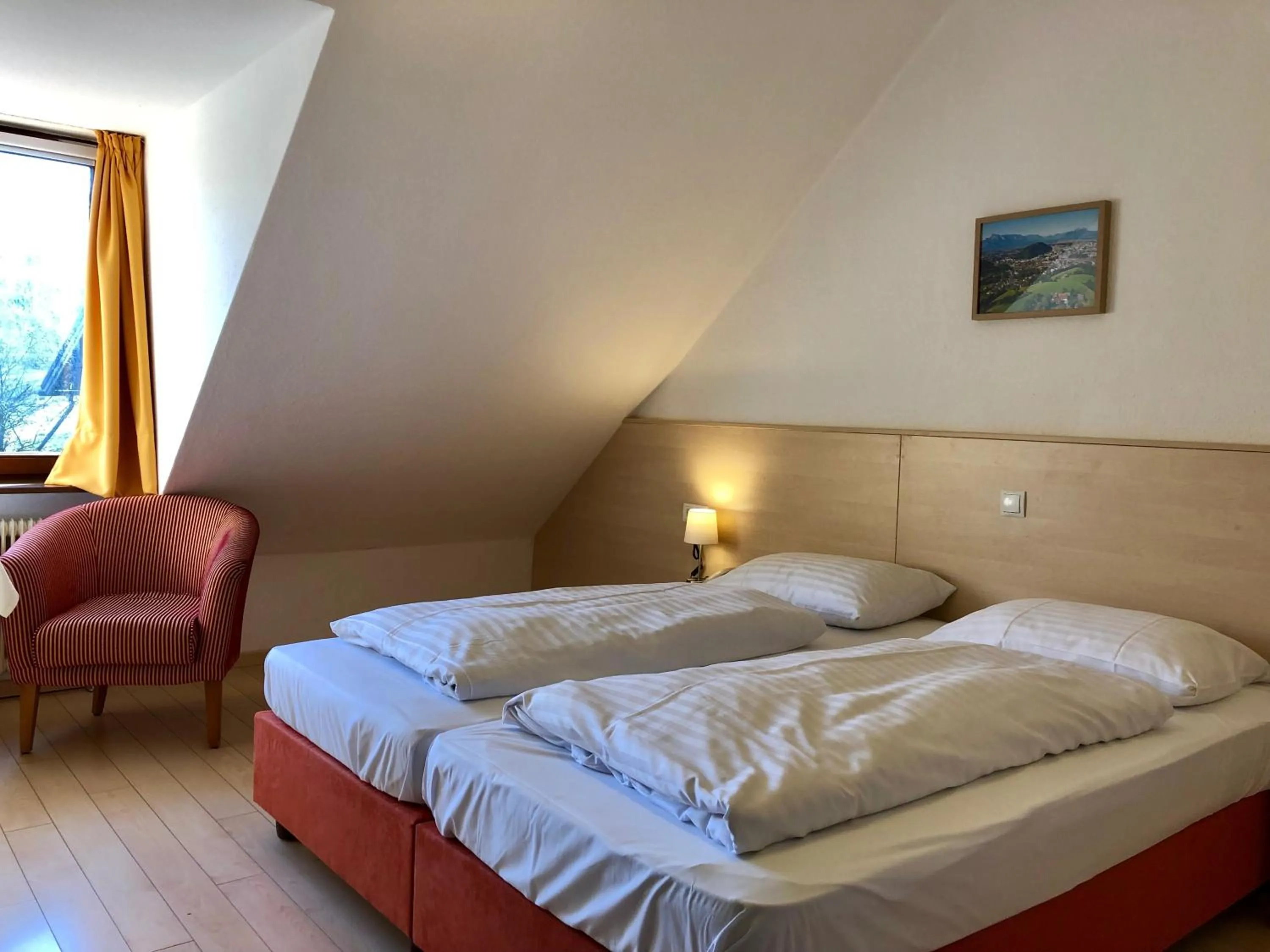 Photo of the whole room, Bed in Hotel Schöne Aussicht