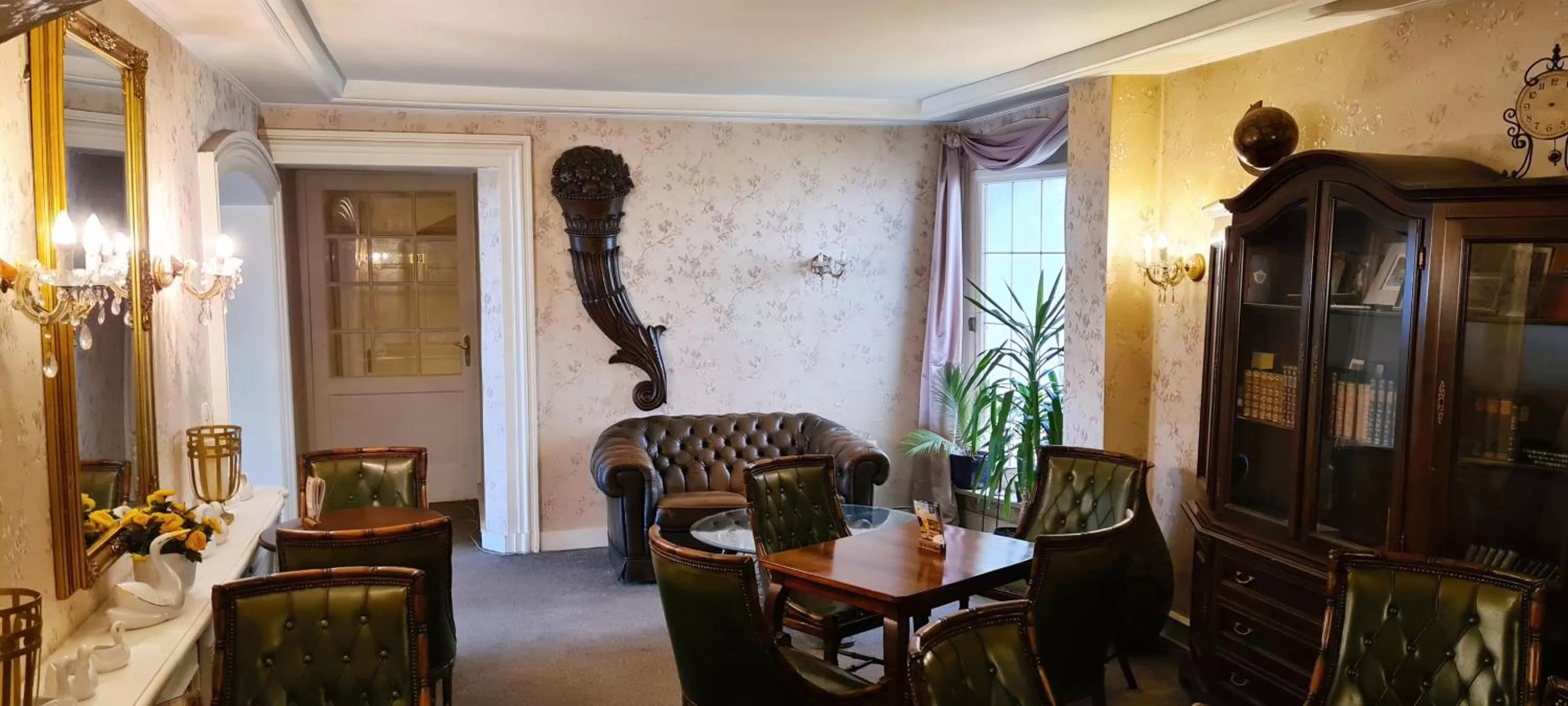 Lounge or bar in Historisches Hotel zum Schwan