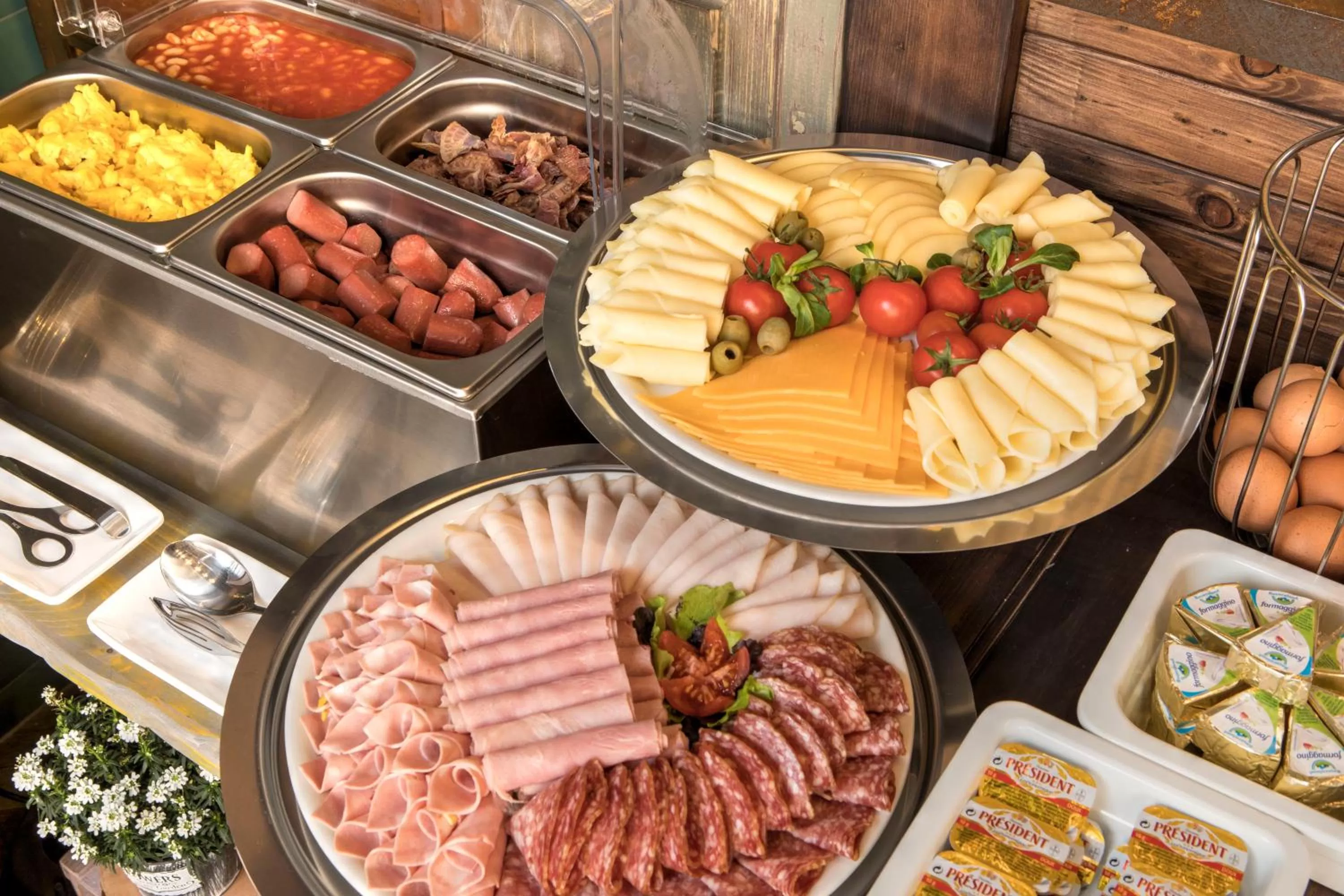 Buffet breakfast in The RomeHello