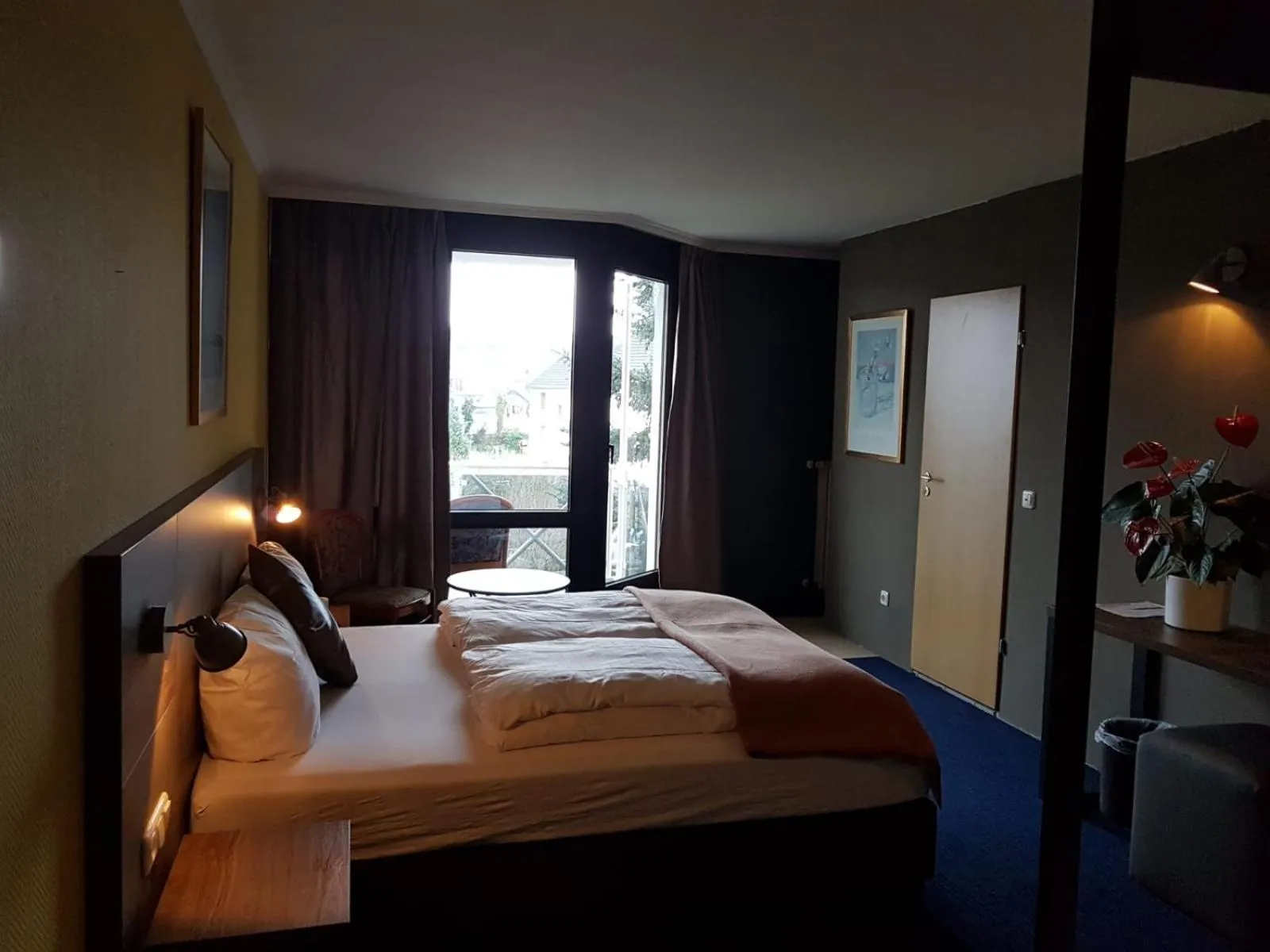 Photo of the whole room, Bed in Hotel am Park