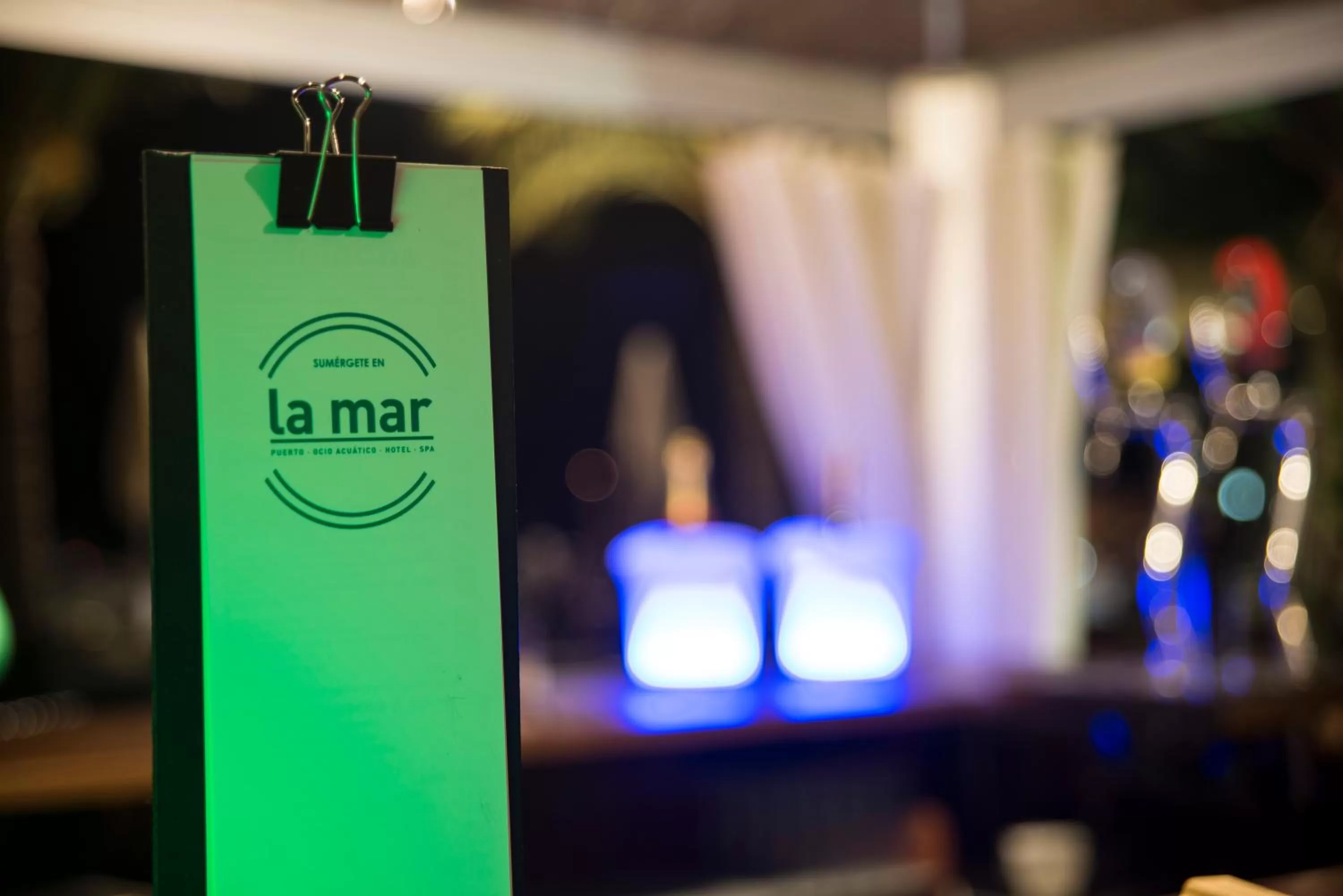 Restaurant/places to eat in Senator Águilas