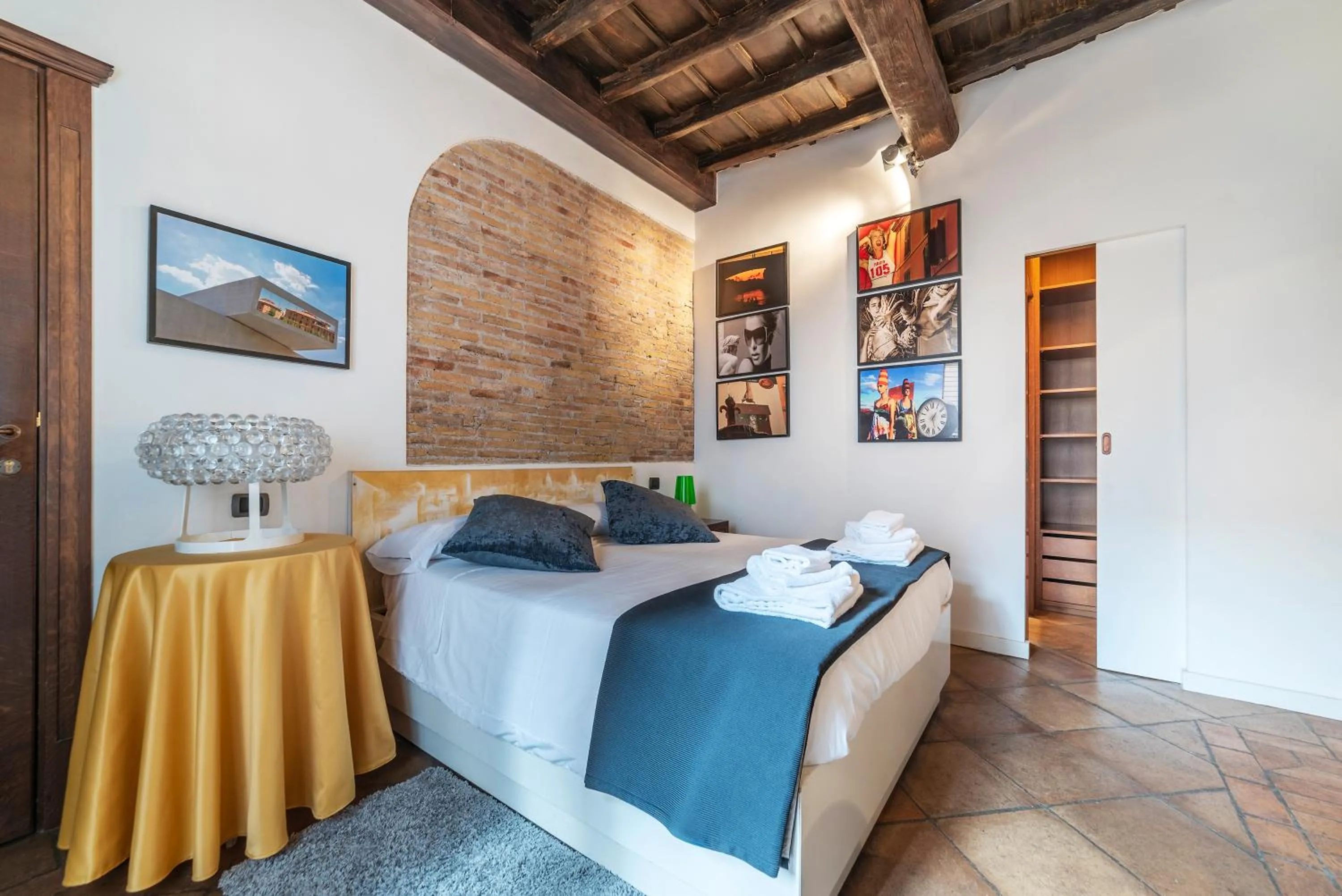 Bedroom in Luxury Trastevere