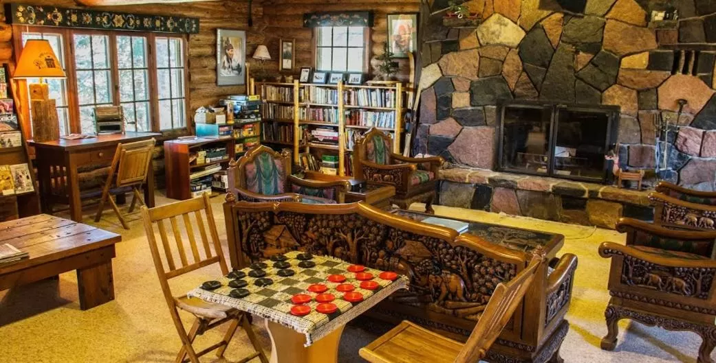 Restaurant/Places to Eat in Solbakken Resort