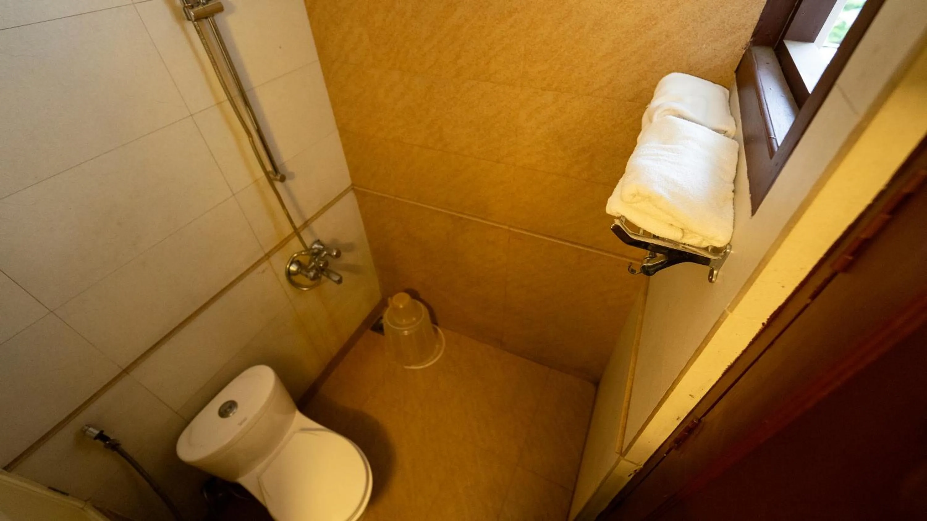 Bathroom in Westwood Riverside