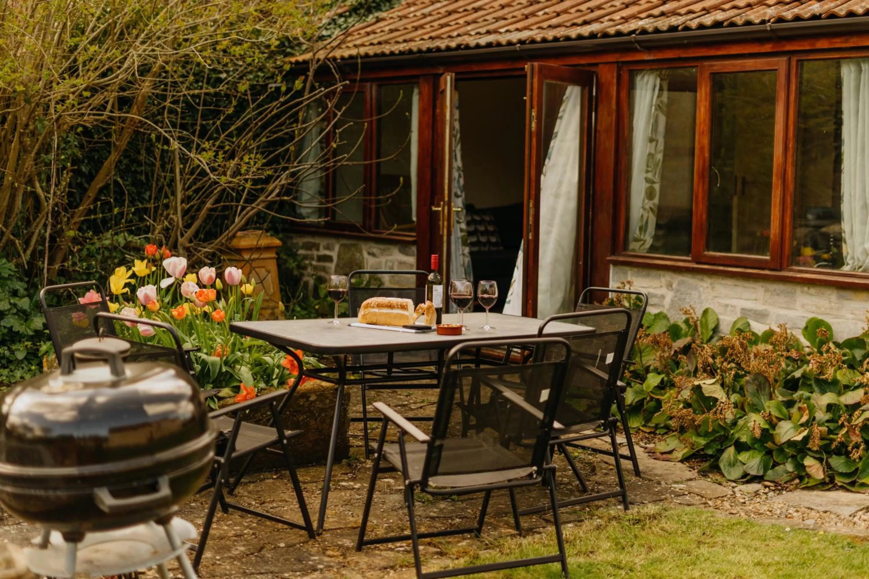 BBQ facilities in Little England Retreats - The Cottage