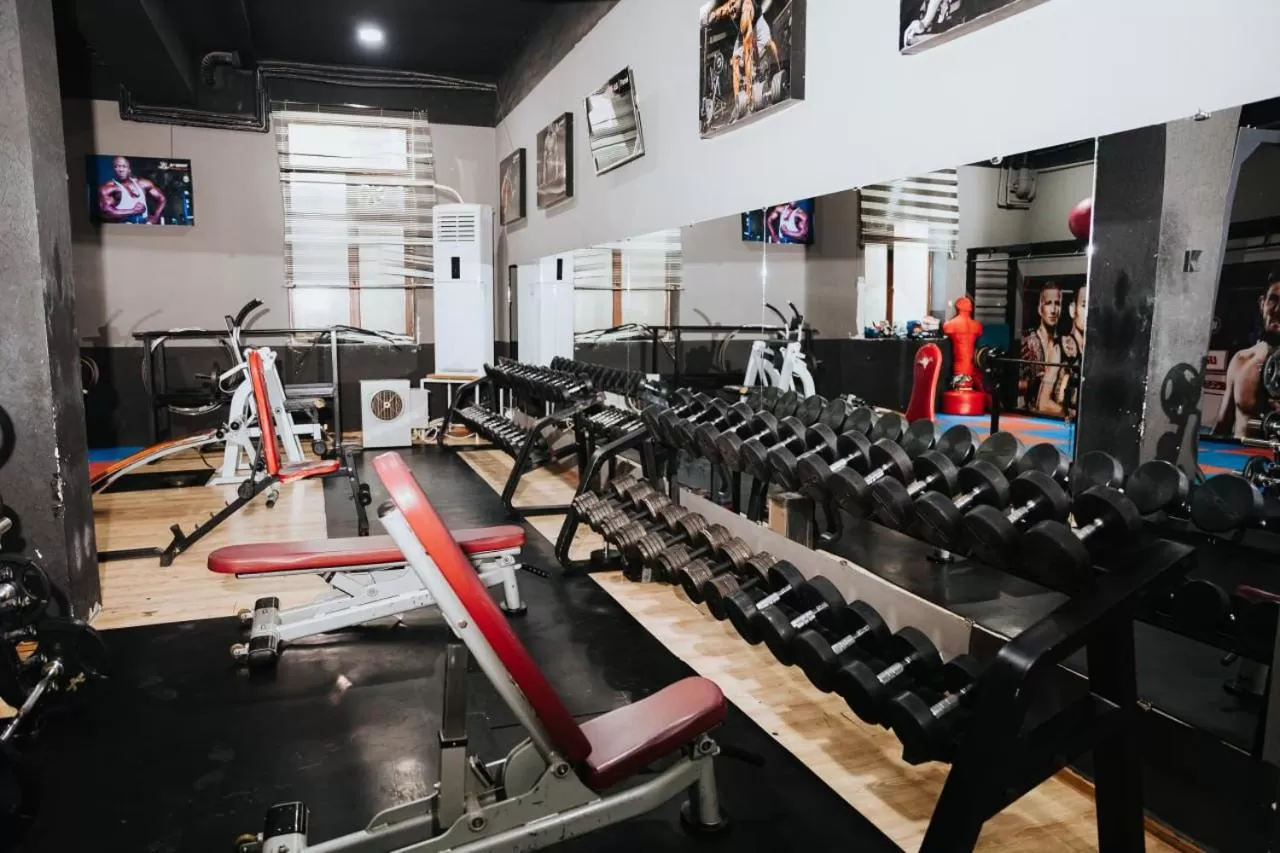 Fitness centre/facilities in Shedevr Plaza