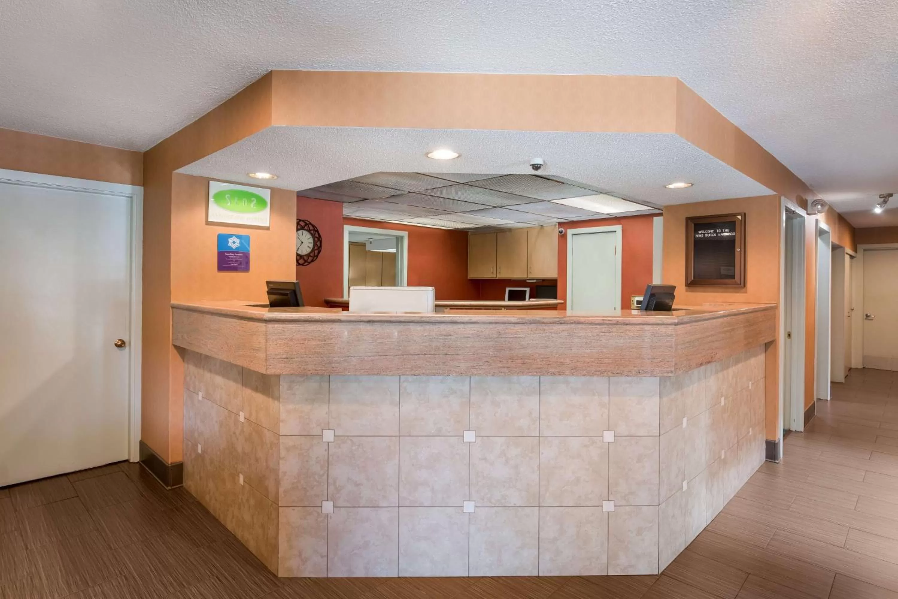 Lobby or reception in SenS Suites Livermore; SureStay Collection by Best Western