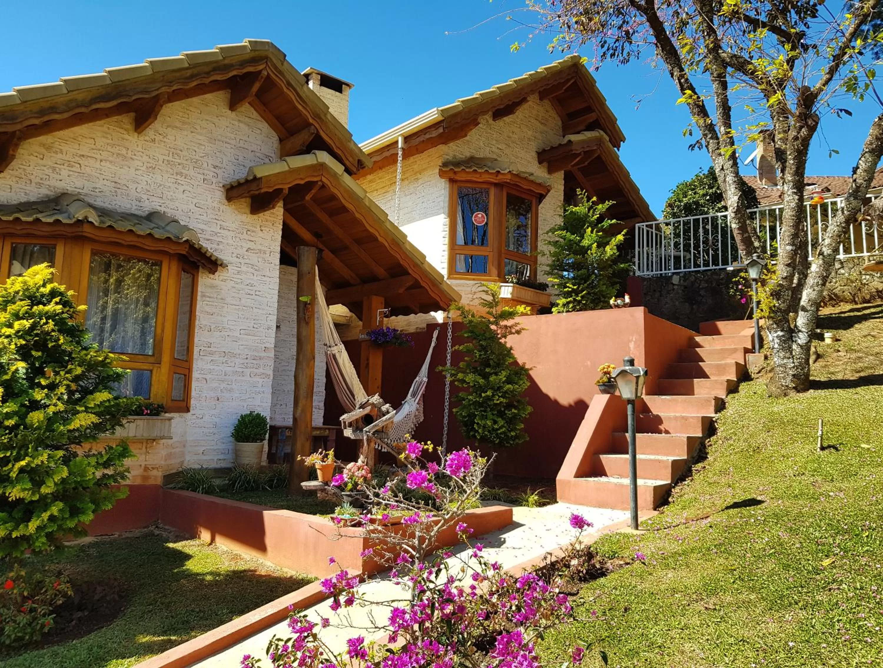 Pousada Canto do Sabiá