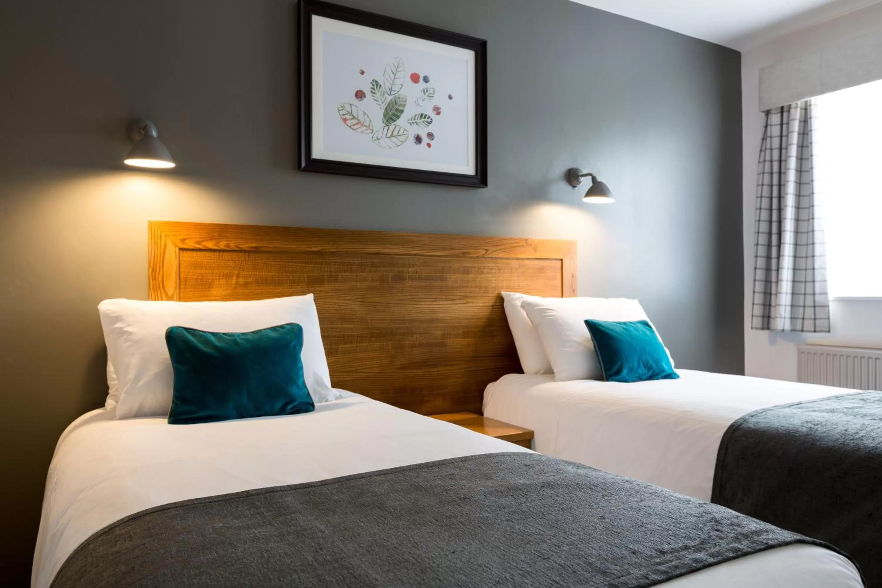 Bedroom, Bed in White Hart by Chef & Brewer Collection