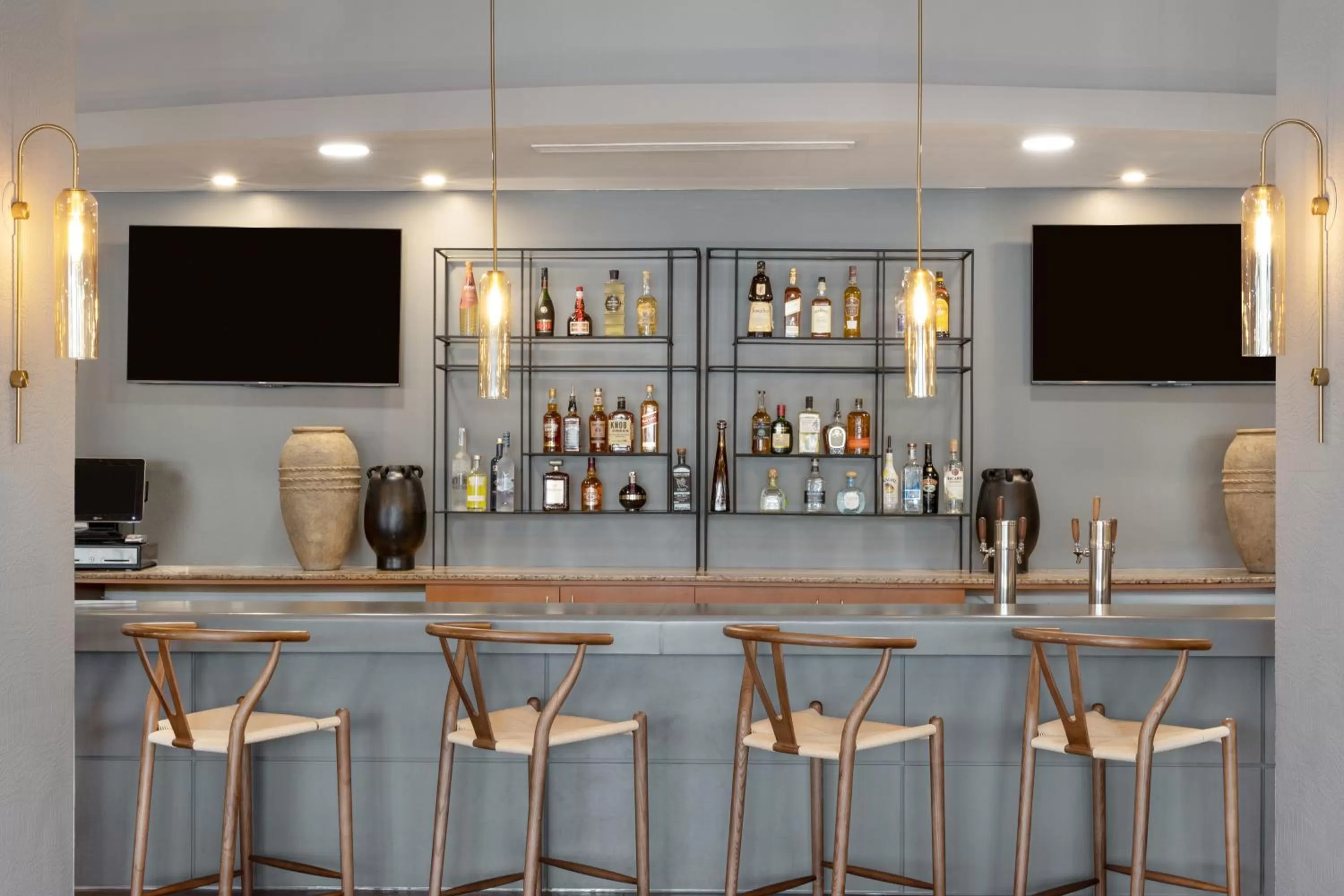 Restaurant/places to eat in Holiday Inn Hotel Port of Miami-Downtown by IHG