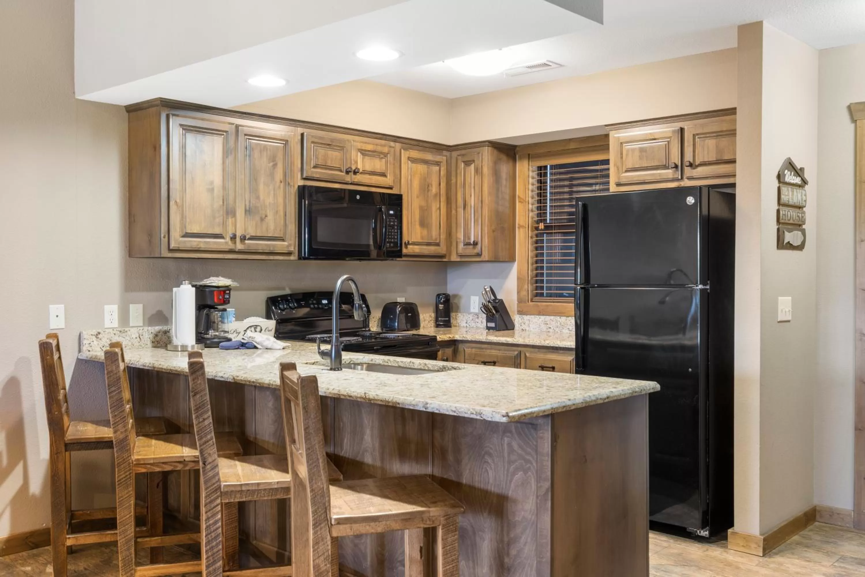 Kitchen or kitchenette in Table Rock Resorts at Indian Point